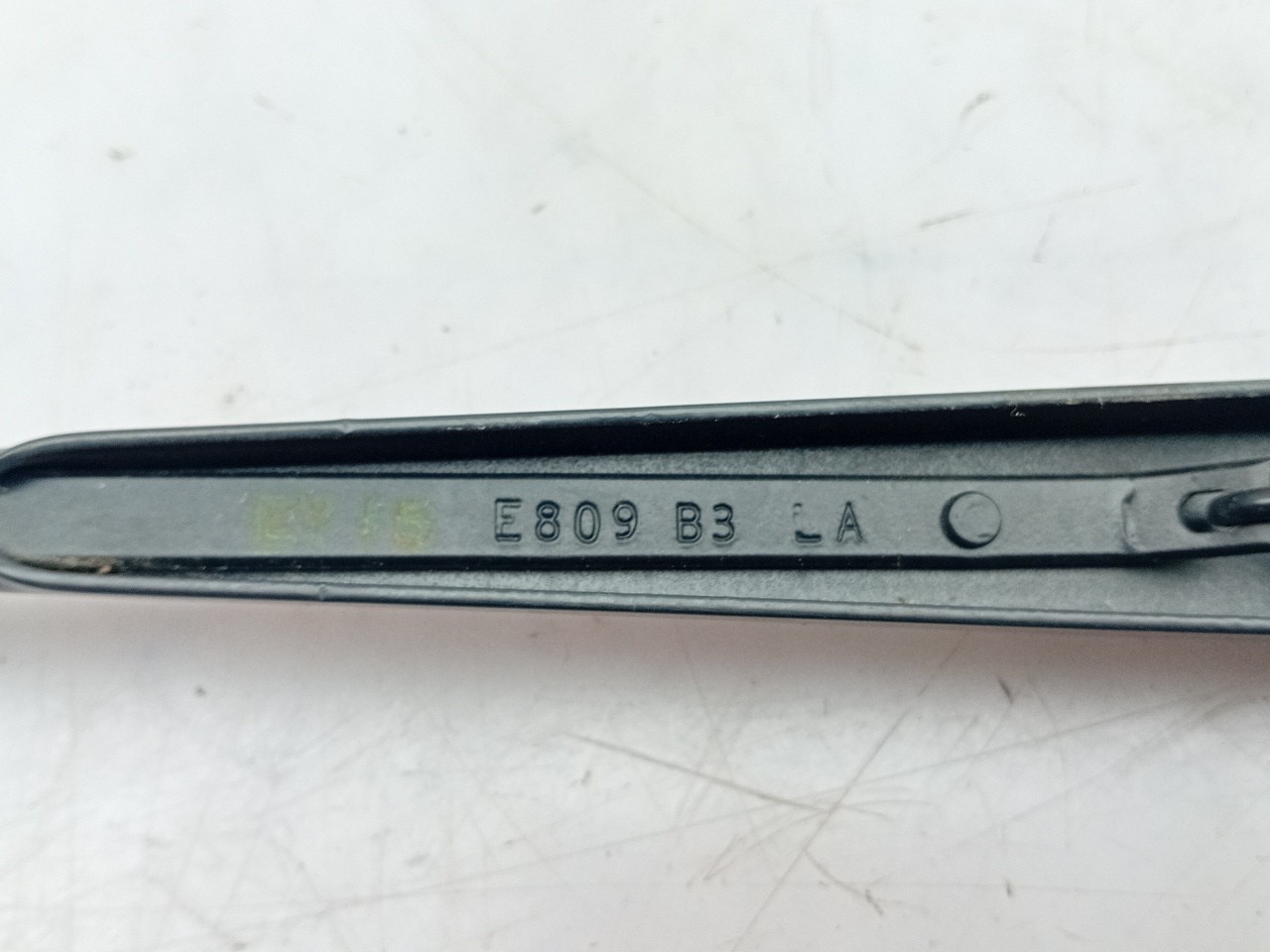 Windscreen wiper arm Right front NISSAN Leaf EV (ZE0) Imagem-2