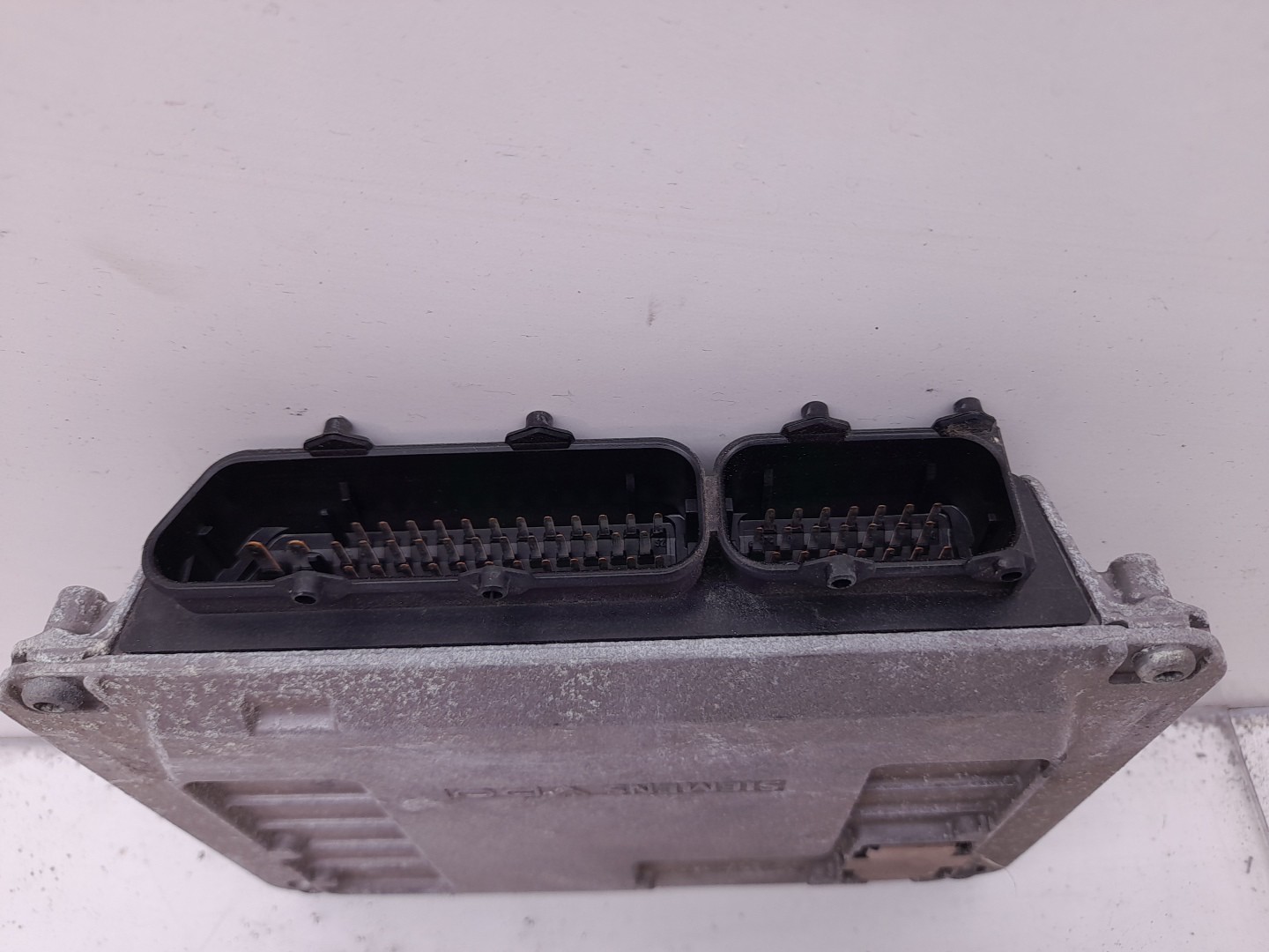 Centralita motor / ECU SKODA Fabia II Hatchback (542, 5J) Imagem-1