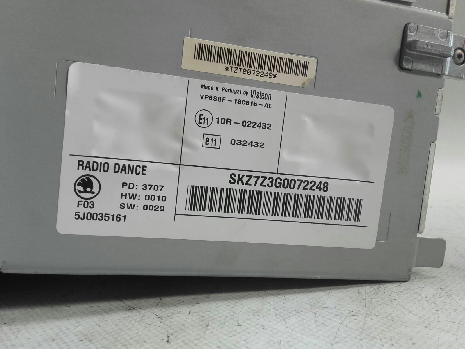 Radio / autorradio SKODA Fabia II Hatchback (542, 5J) Imagem-1