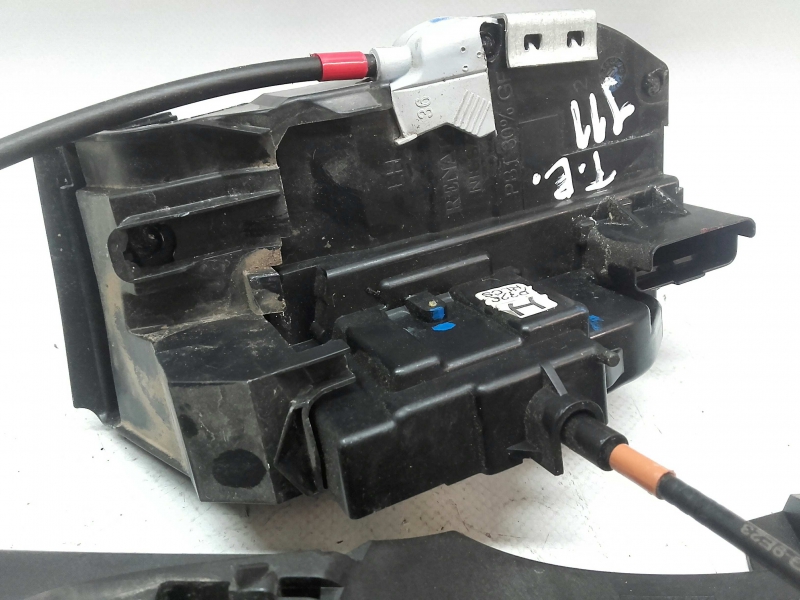 Fechadura / fecho porta trás esquerdo NISSAN Qashqai II (J11) Imagem-1