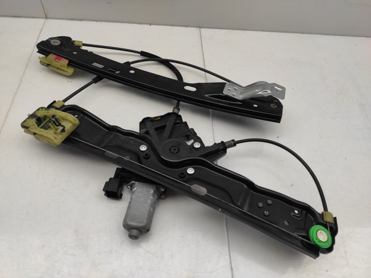 Left front window regulator LAND ROVER Range Rover Evoque (L538) Imagem-1