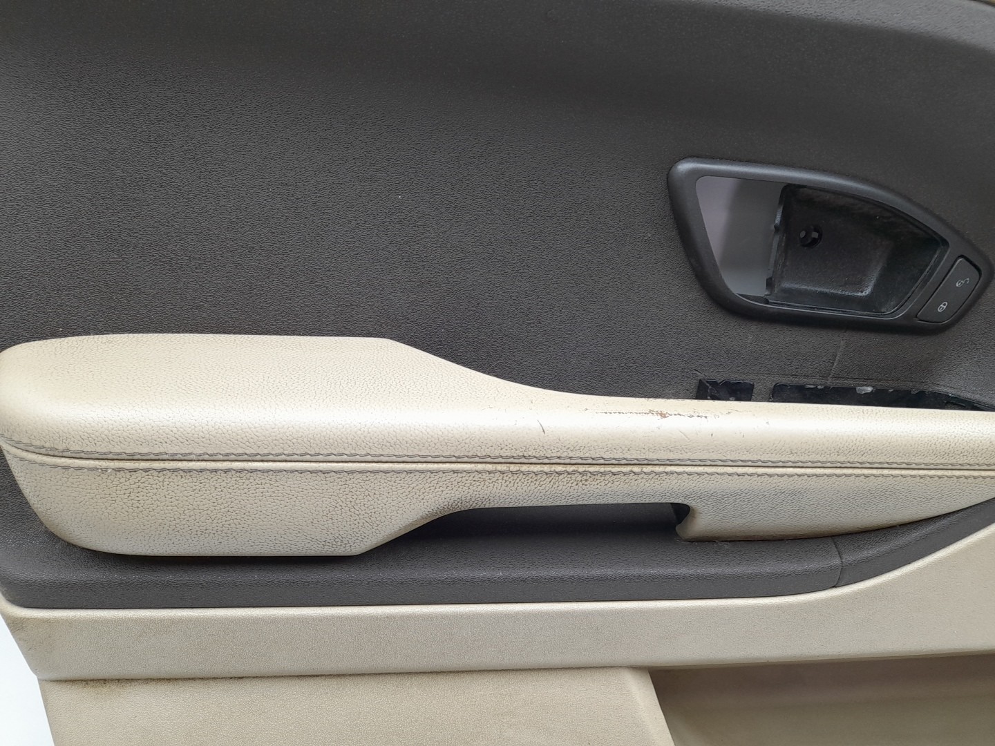 Forra porta / quartela frente esquerda LAND ROVER Range Rover Evoque (L538) Imagem-2
