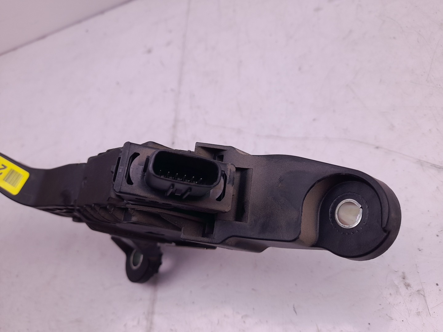 Pedal acelerador KIA Stonic (YB) Imagem-3