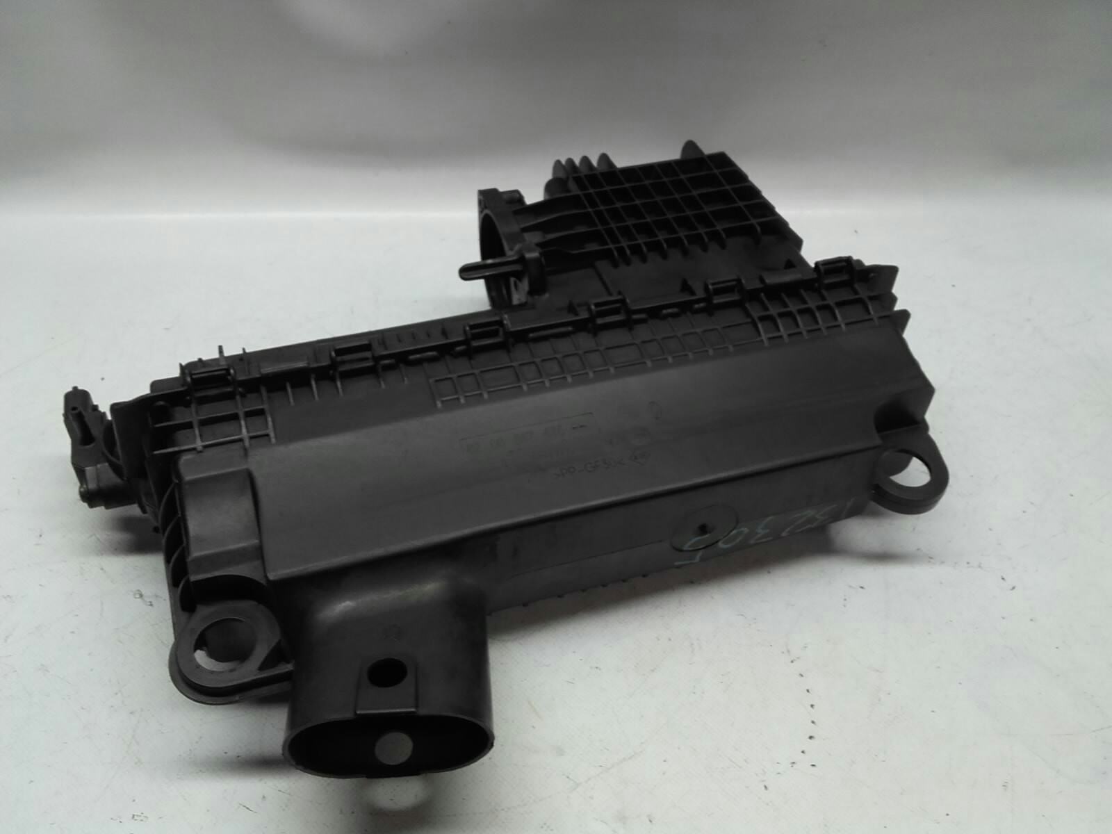 Boîtier filtre à air RENAULT Clio III (BR0/1, CR0/1) Imagem-1