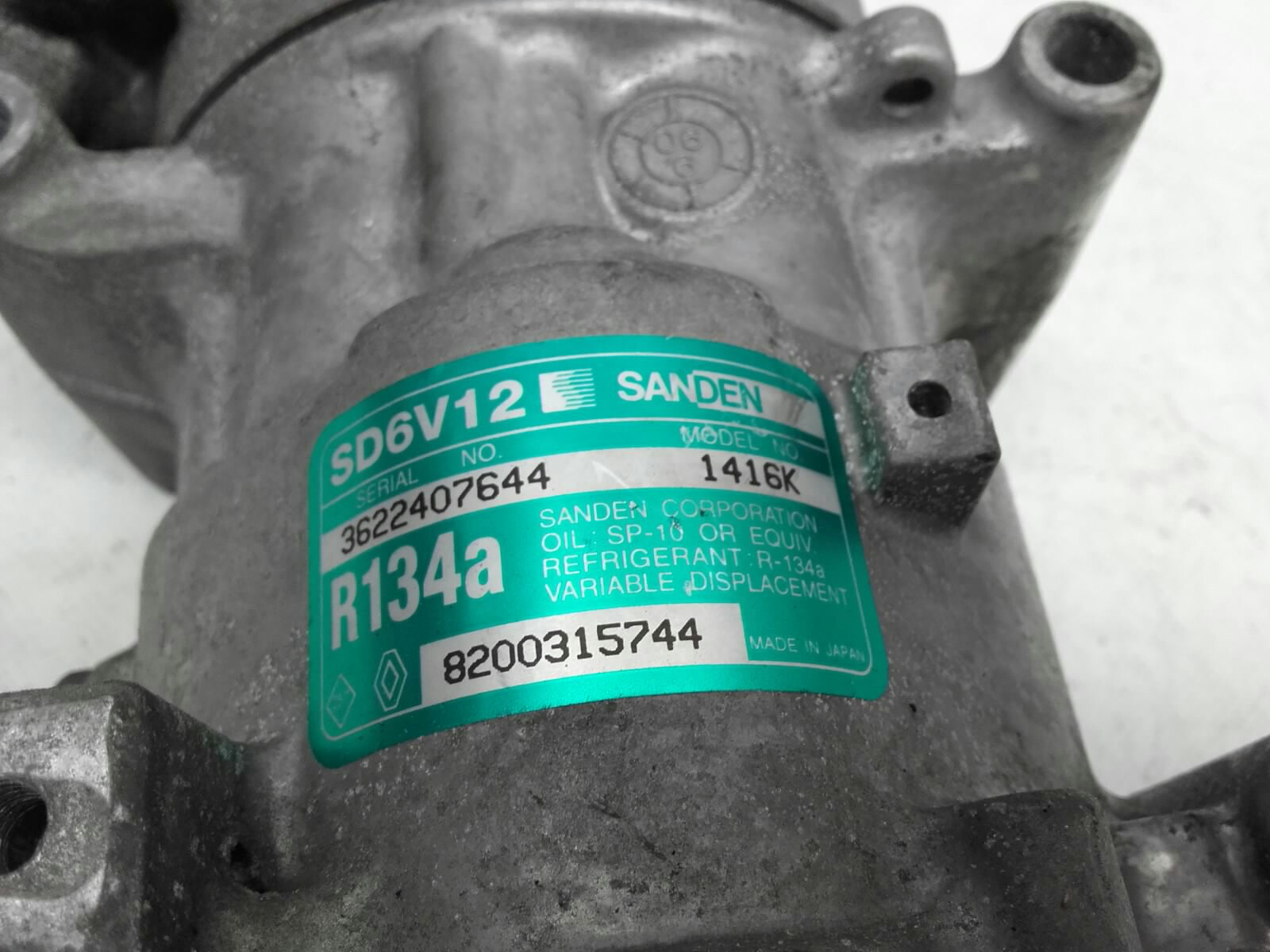AC compressor RENAULT Clio III (BR0/1, CR0/1) Imagem-2