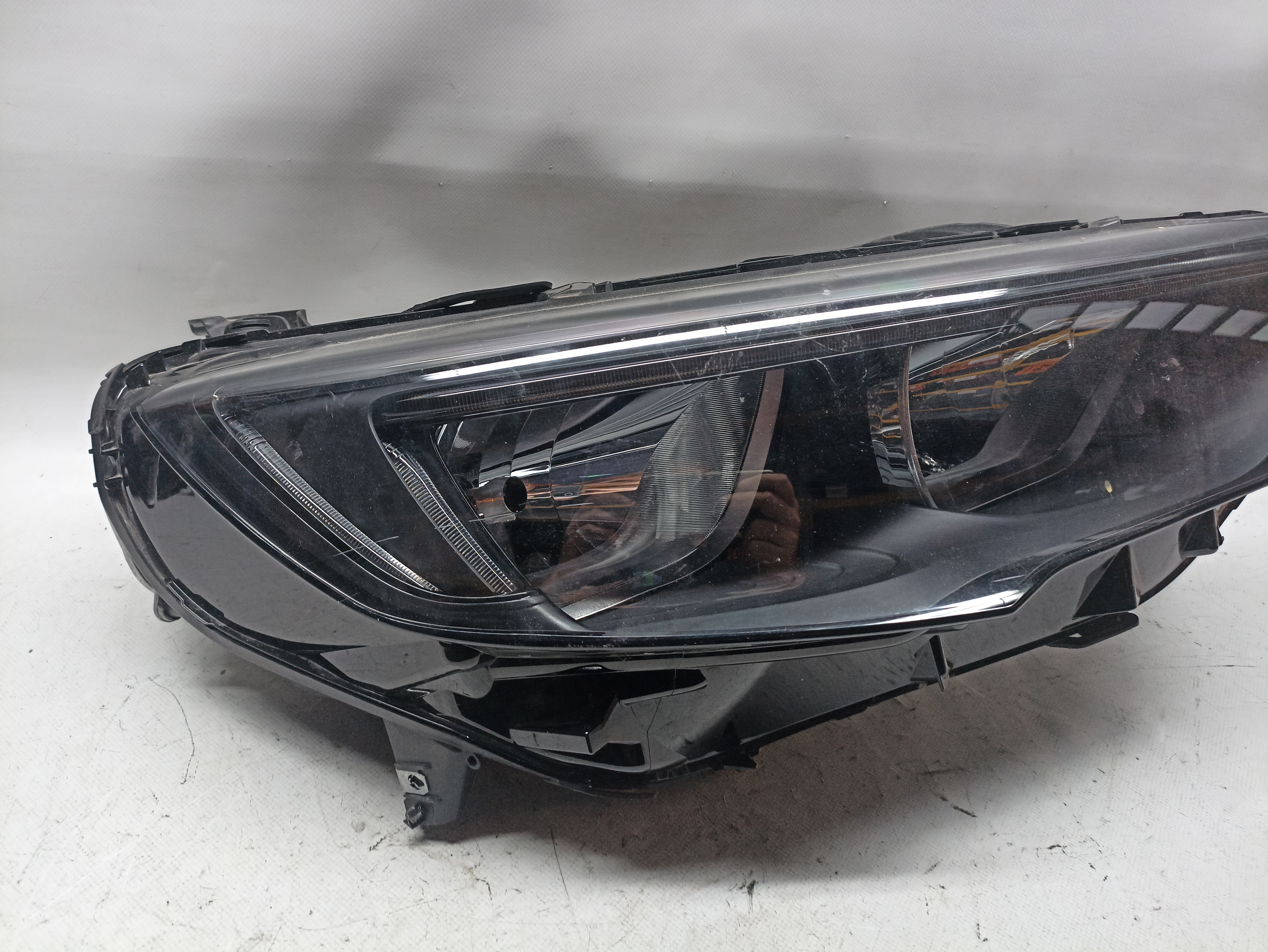 Right Headlight OPEL Insignia B Grand Sport (Z18) Imagem-1