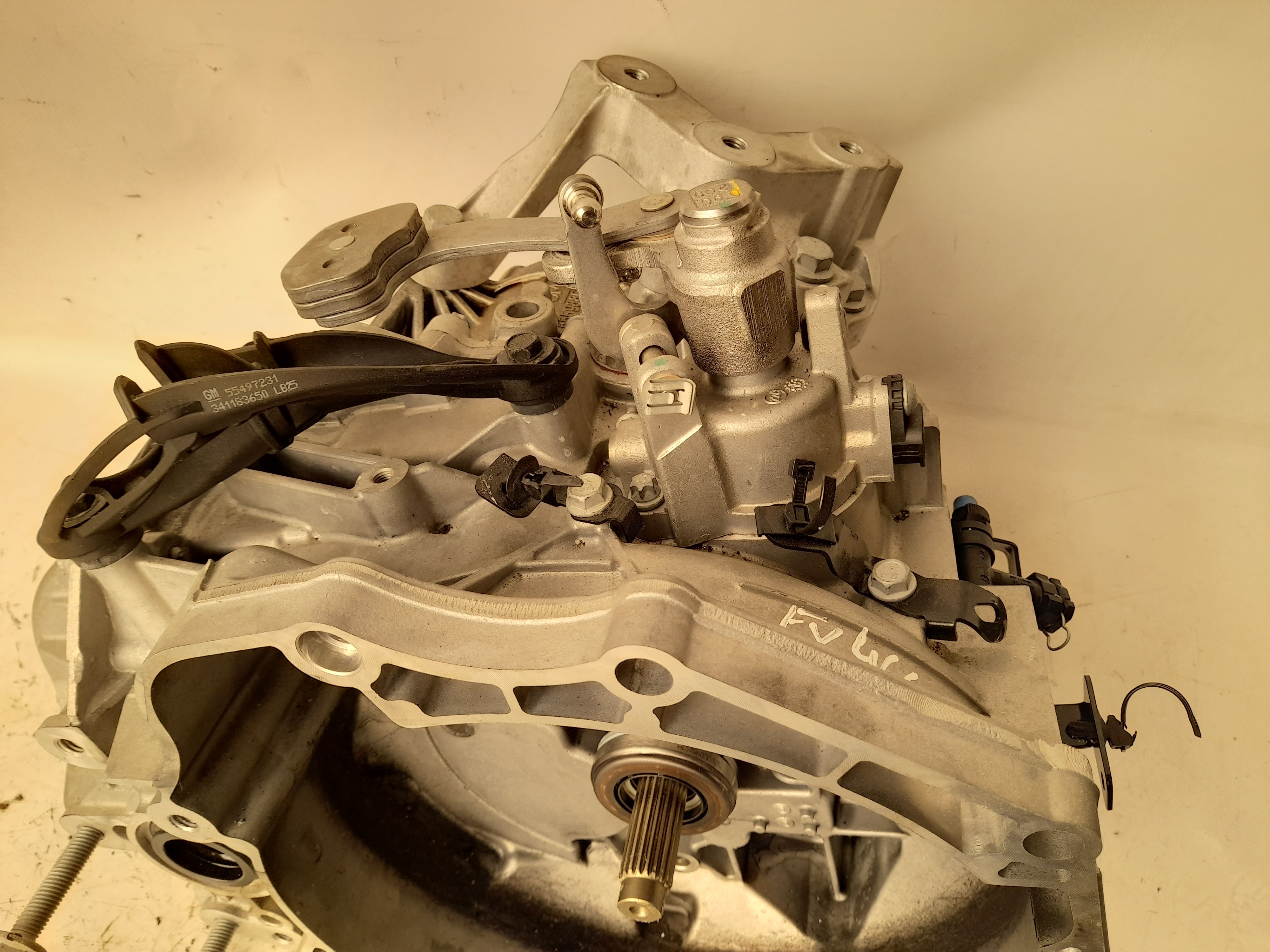 Caja de cambios manual OPEL Insignia B Grand Sport (Z18) Imagem-1
