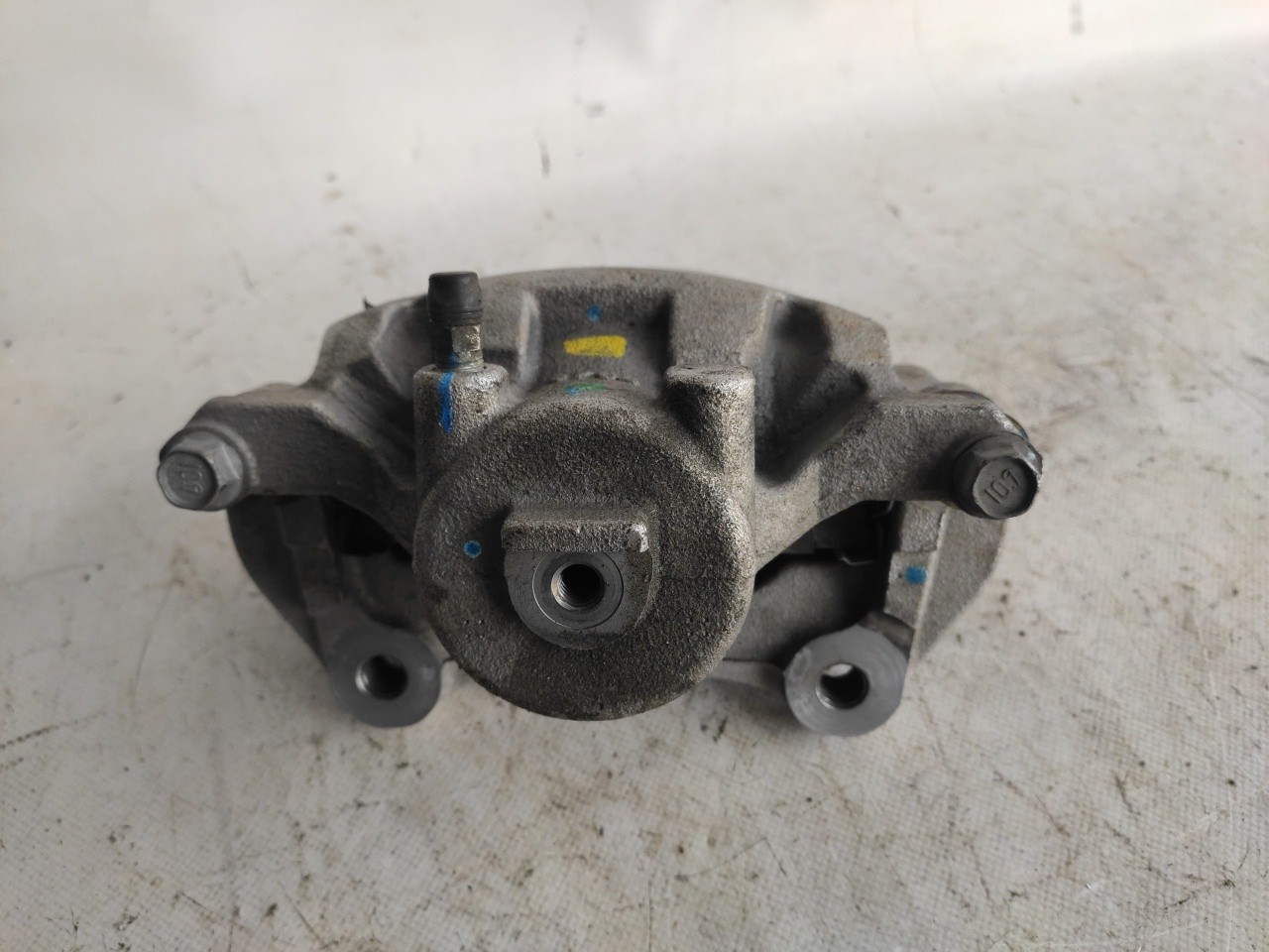 Left front Brake Caliper OPEL Insignia B Grand Sport (Z18) Imagem-1