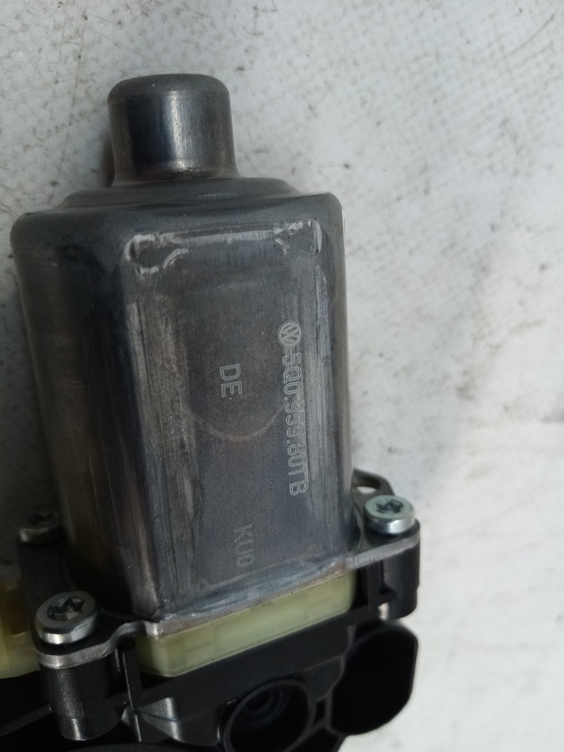Motor vidro frente esquerdo VOLKSWAGEN Golf VII (5G1, BQ1, BE1, BE2) Imagem-2