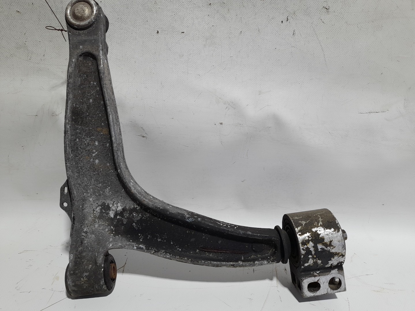 Brazo suspensión delantero izquierdo OPEL Vectra C Imagem-1