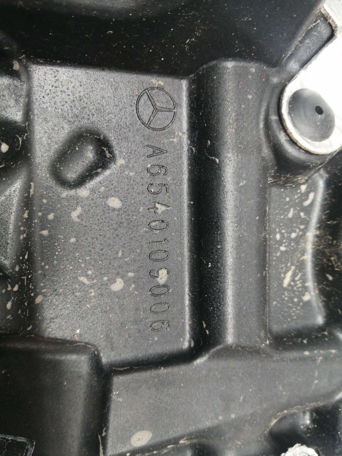 Engine cover MERCEDES-BENZ GLB-Class (X247) Imagem-2