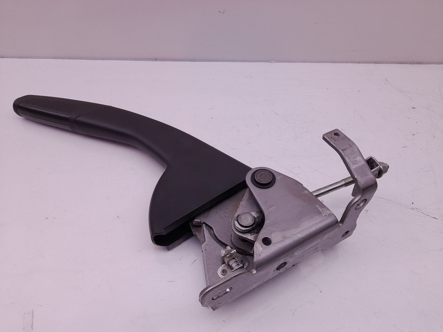 Hand brake / parking brake RENAULT Clio IV (BH_) Imagem-2