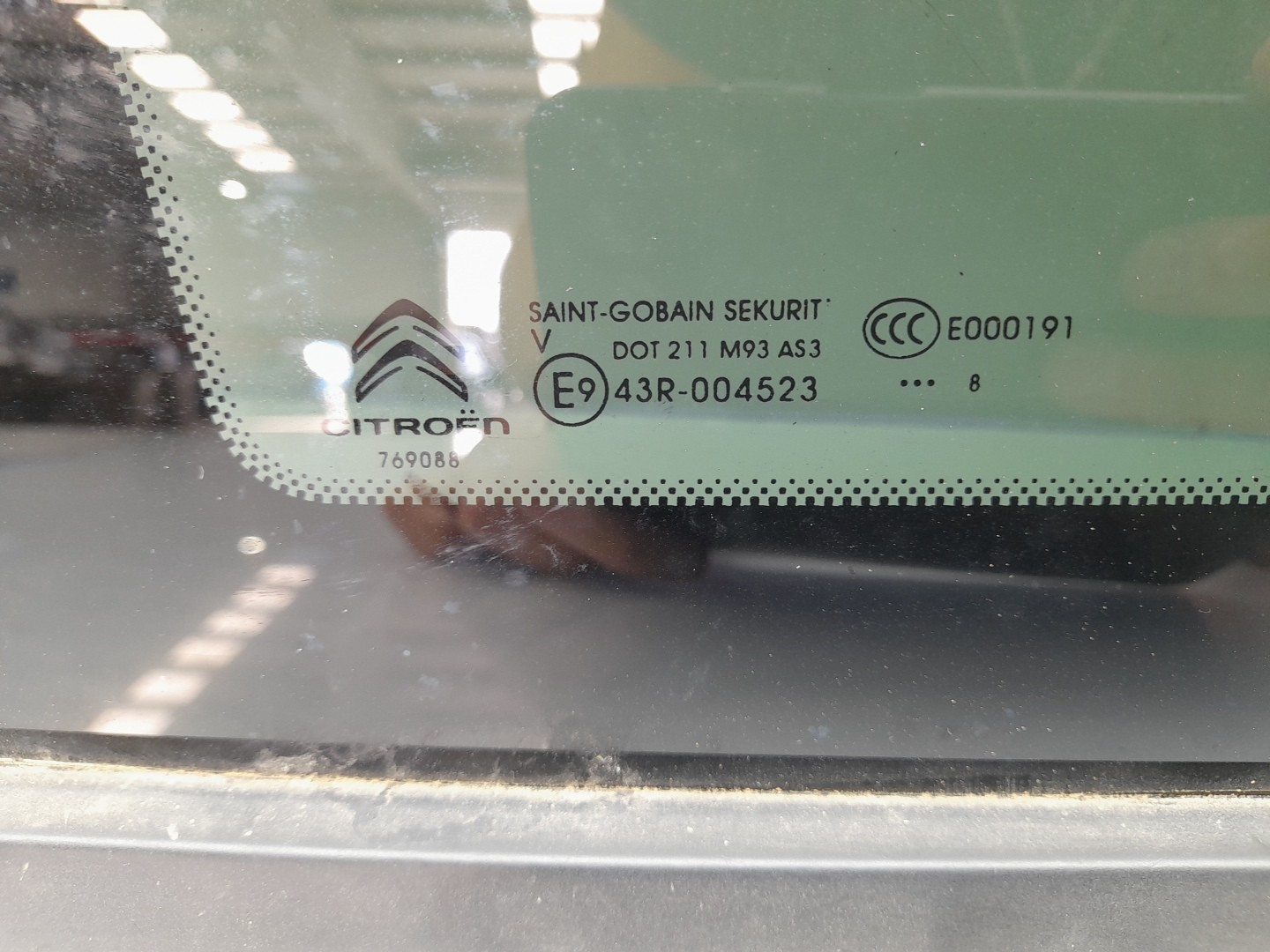Left rear quarter glass CITROËN C4 Spacetourer (3D_) Imagem-1