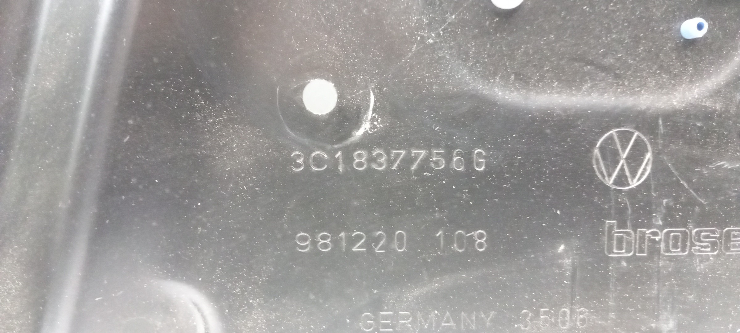 Lève-vitre avant Droite VOLKSWAGEN Passat (3C2) Imagem-2