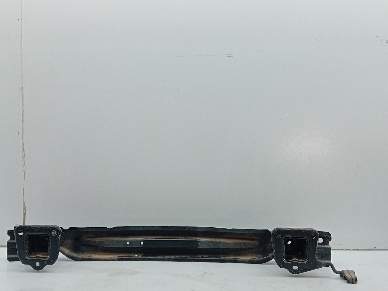 Reforço pára-choques trás BMW X1 (E84) Imagem-2