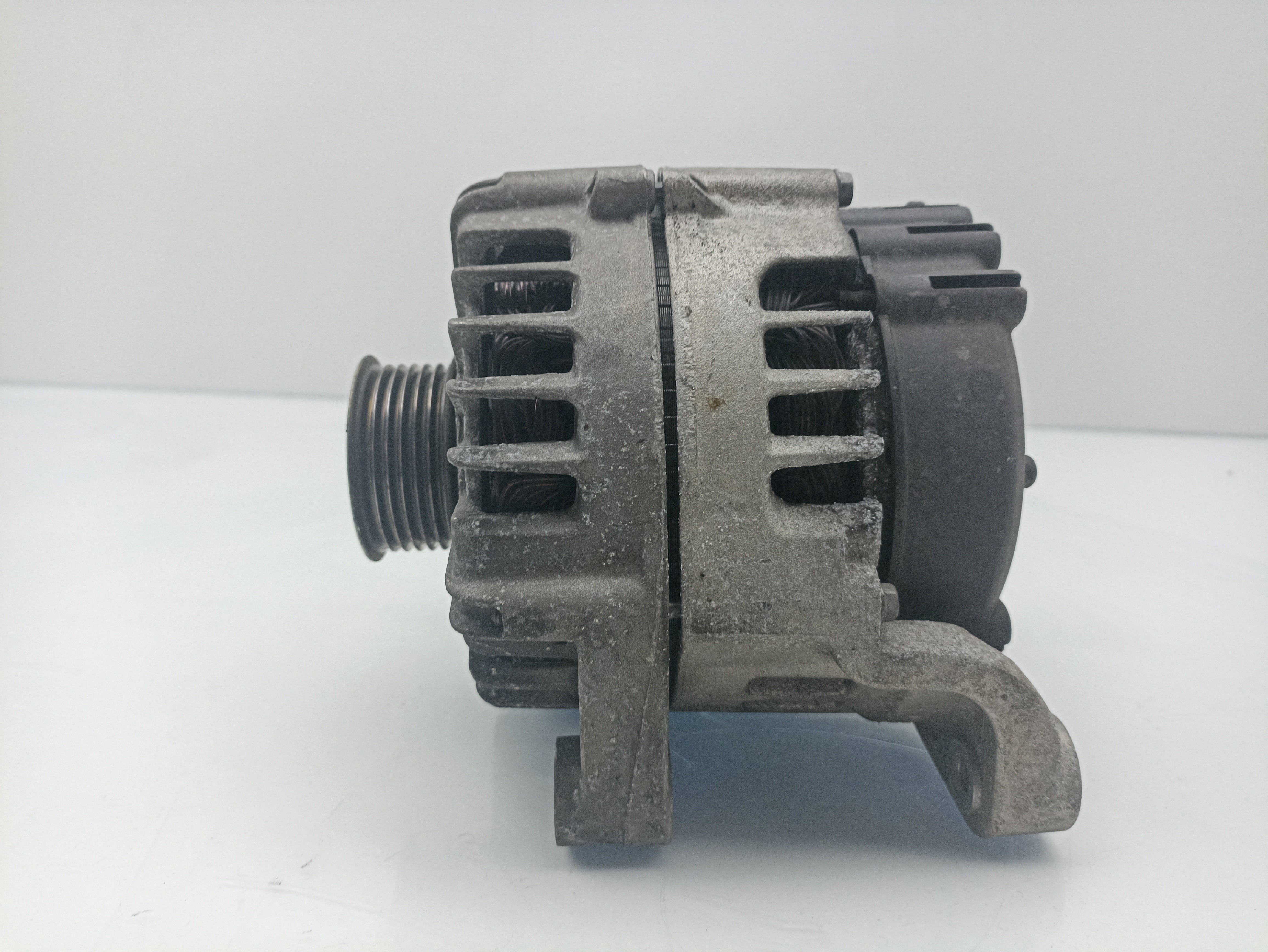 Alternator BMW X1 (E84) Imagem-2