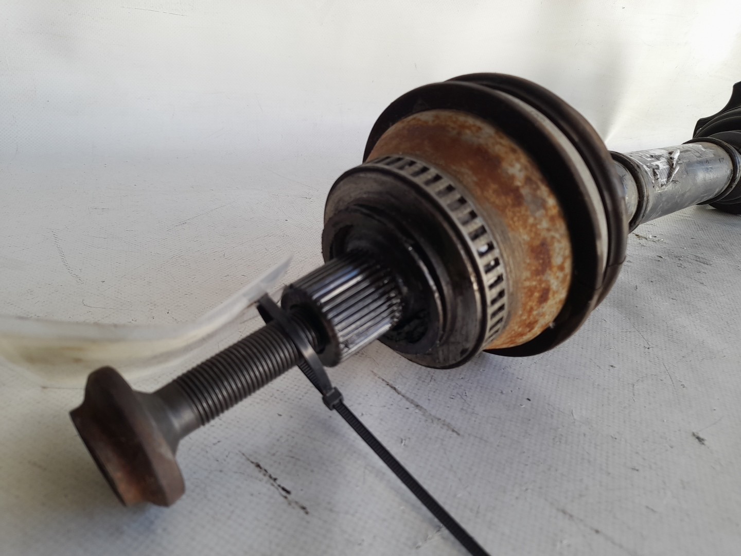 Transmission avant Droite AUDI A6 Avant (4B5, C5) Imagem-1