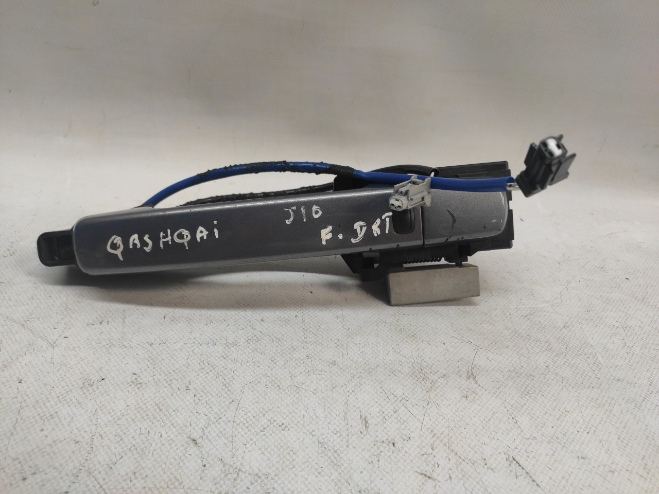 Right front door handle NISSAN Qashqai/Qashqai+2 I (J10, JJ10) Imagem-1