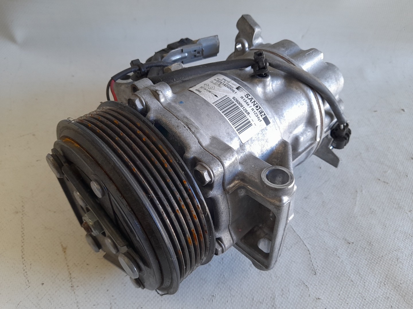 AC compressor