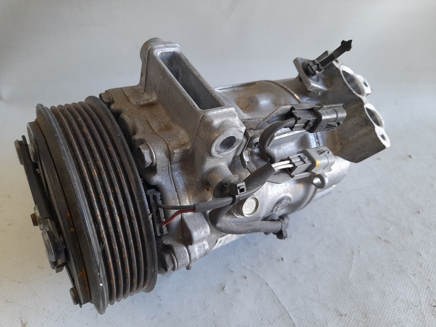AC compressor RENAULT Clio V (BF_) Imagem-1