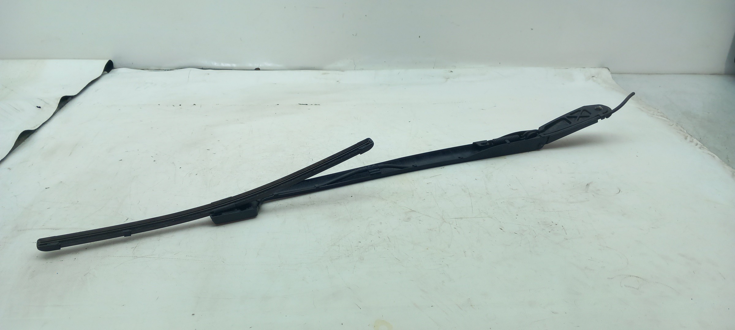 Windscreen wiper arm Right front PEUGEOT 508 II Imagem-1