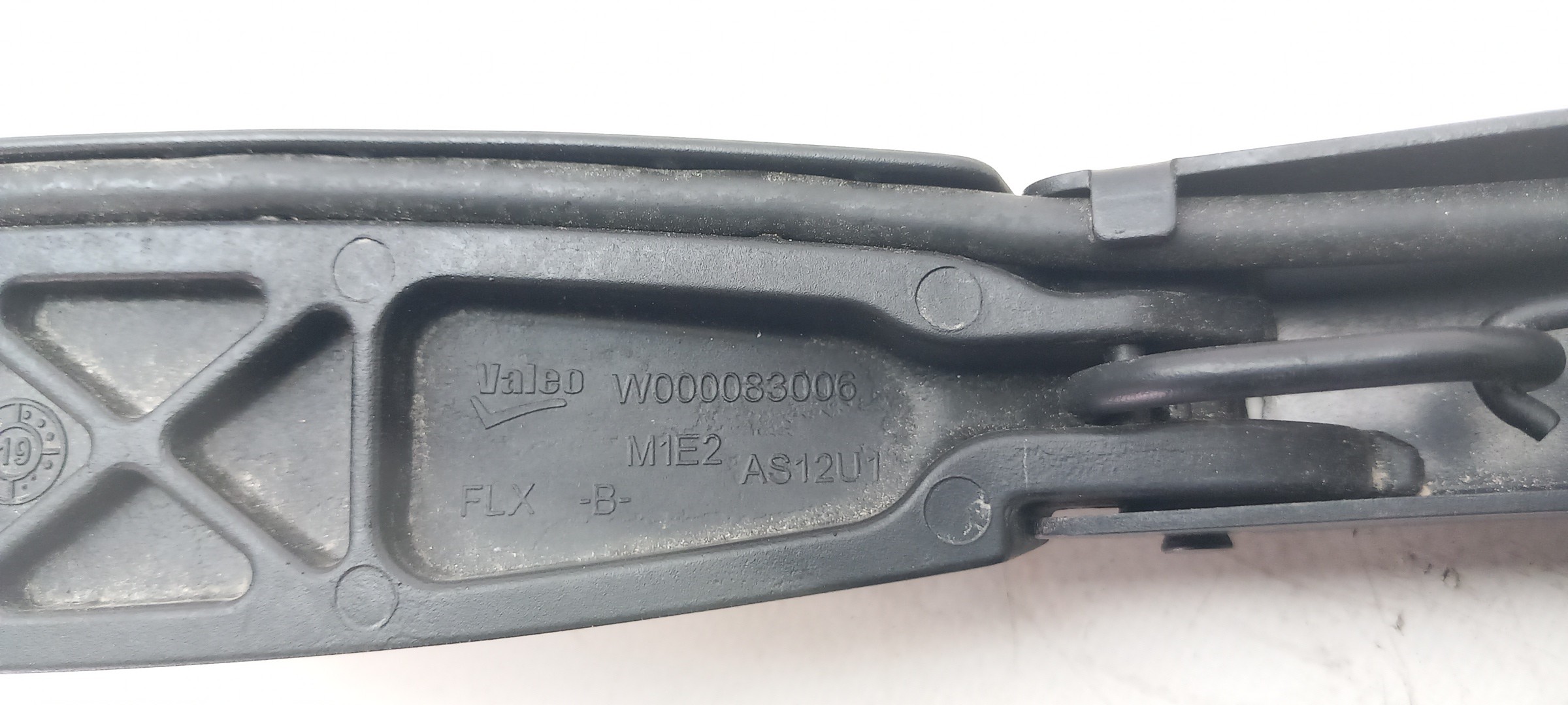 Windscreen wiper arm Right front PEUGEOT 508 II Imagem-2