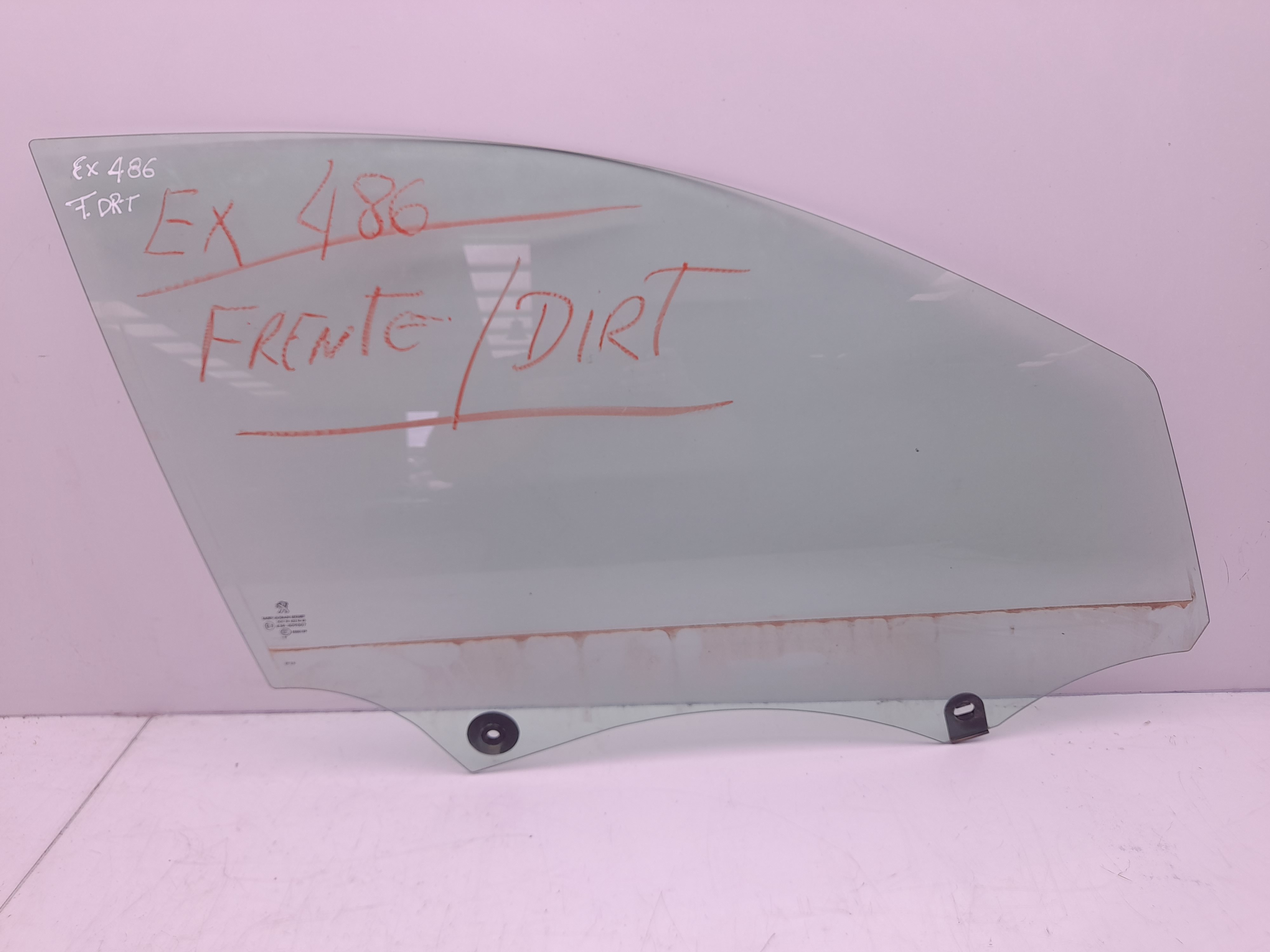 Right front door glass