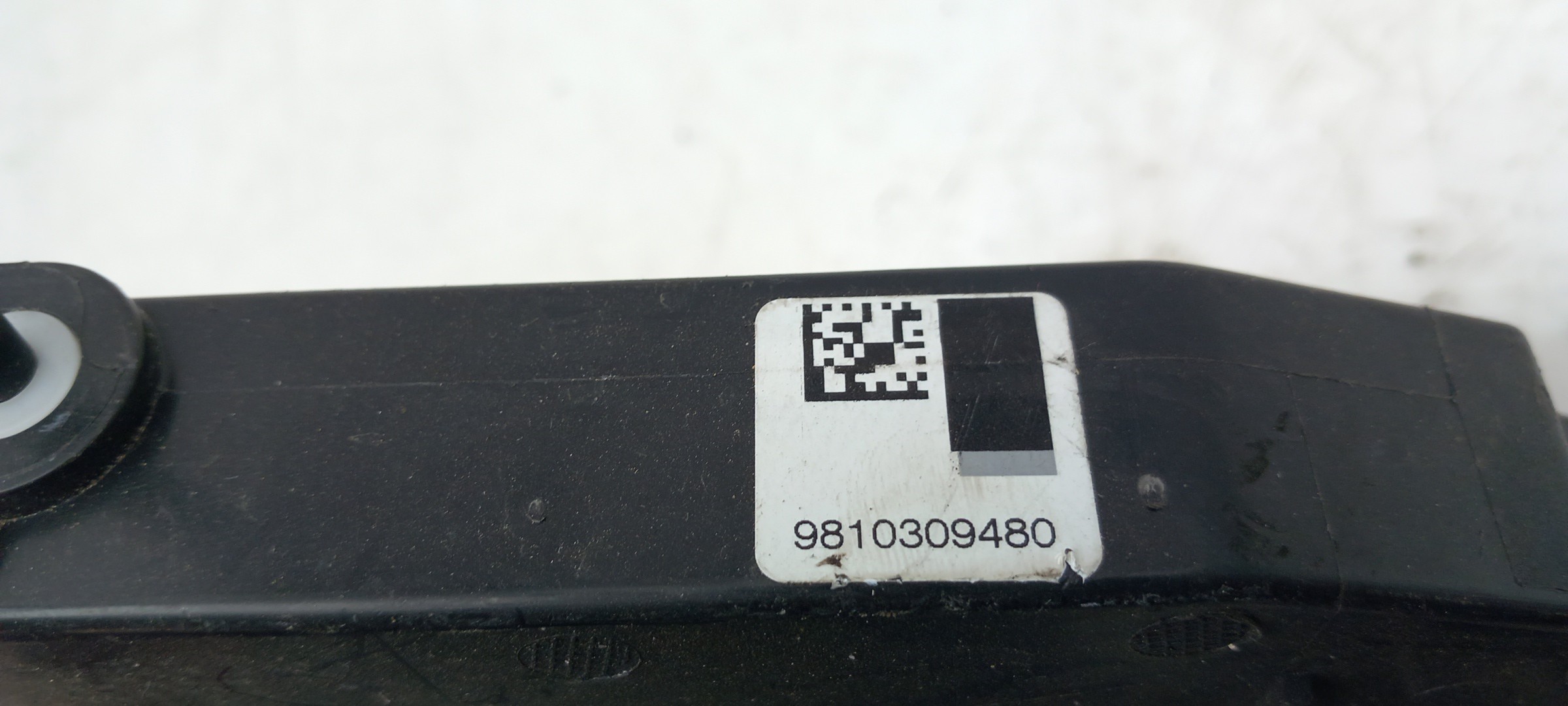 Front Left Door Lock PEUGEOT 308 SW II Van (LC_) Imagem-2