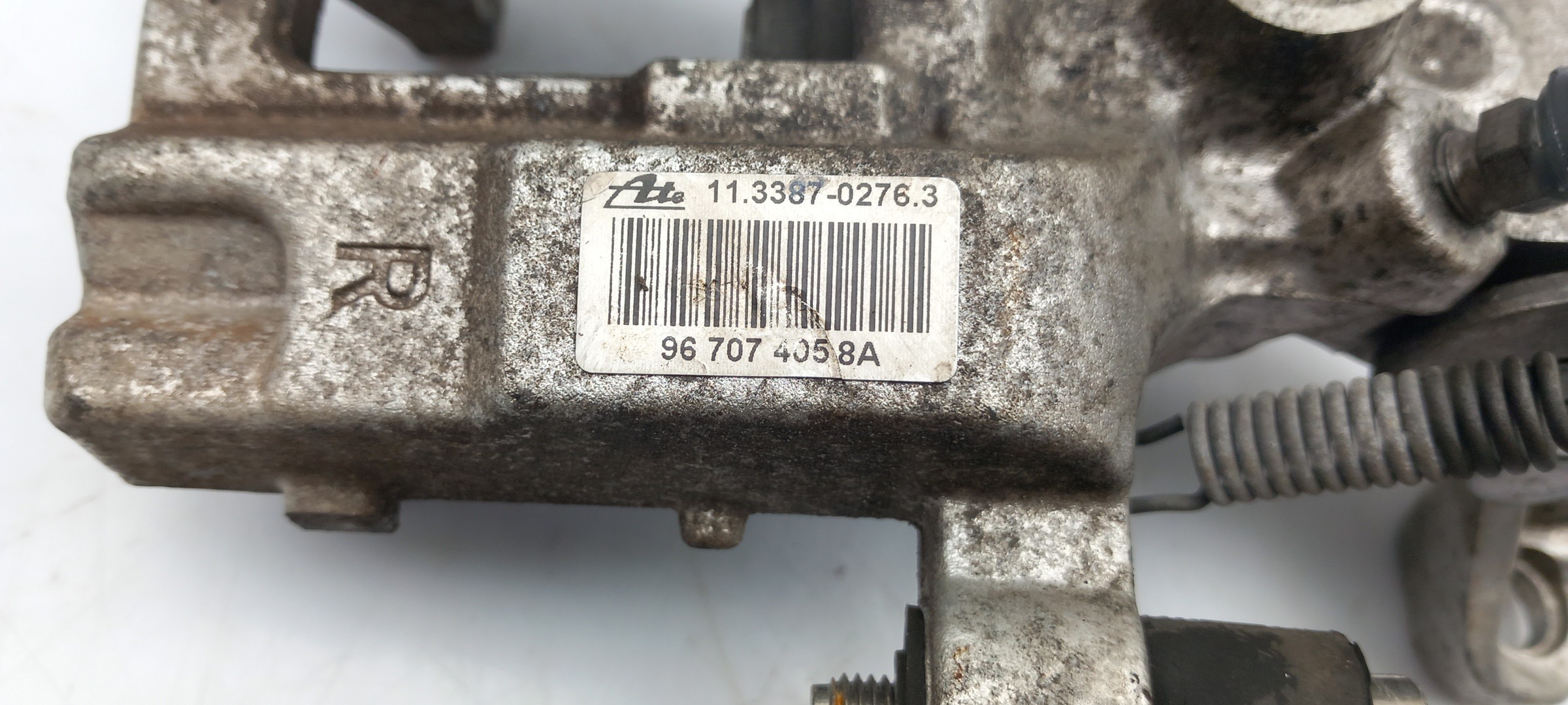 Right rear Brake Caliper PEUGEOT 308 SW II Van (LC_) Imagem-3