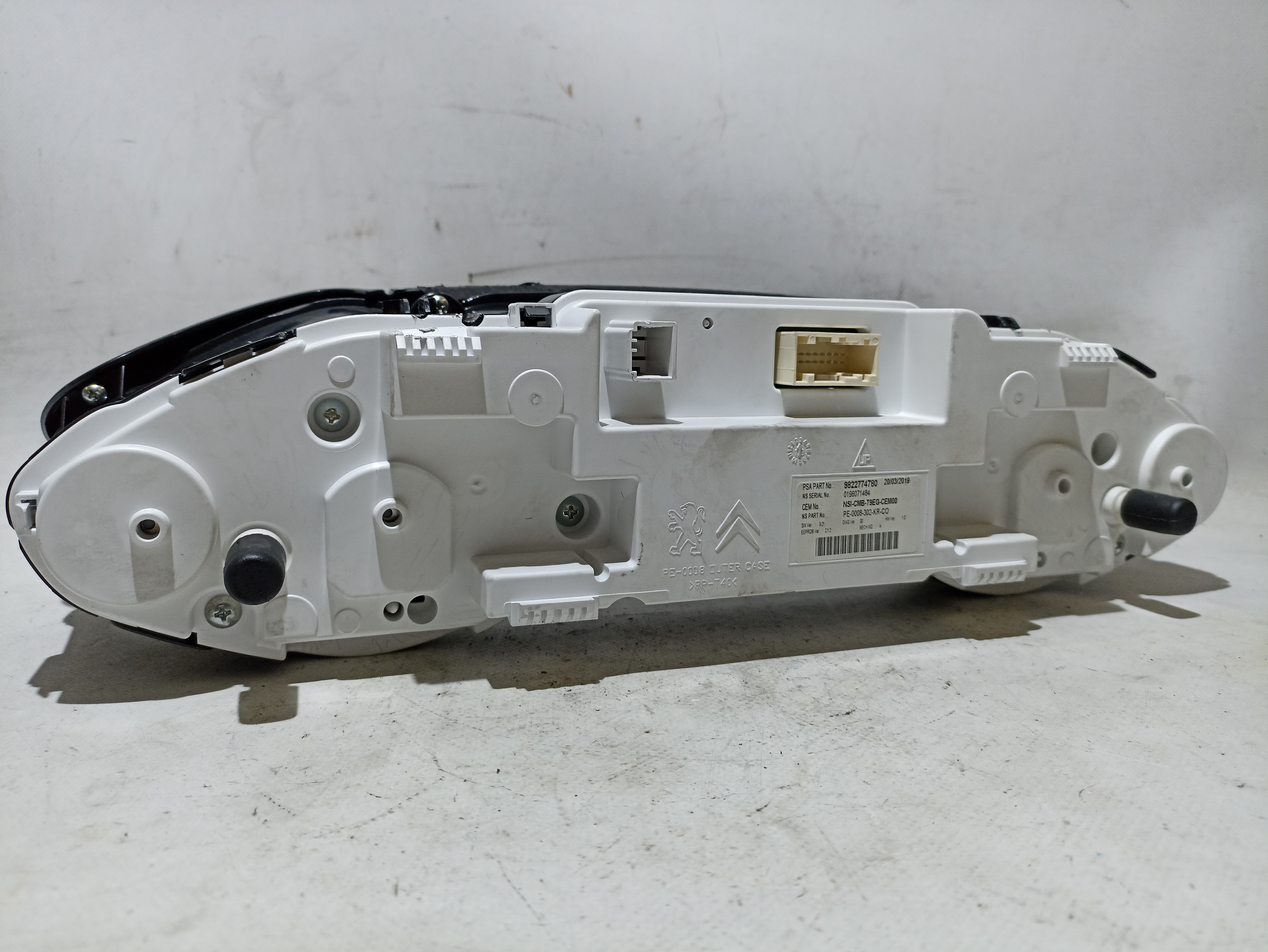 Compteur de vitesse PEUGEOT 308 SW II Van (LC_) Imagem-3