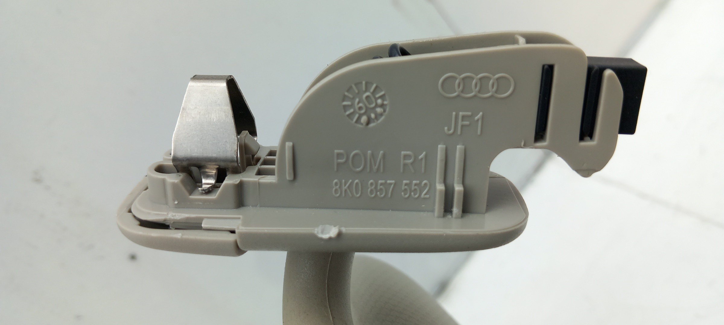 Parasol Derecho AUDI Q5 (8R) Imagem-1