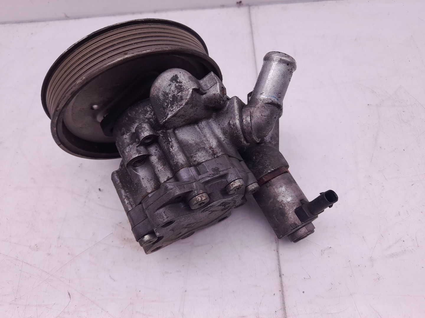 Steering pump AUDI Q5 (8R) Imagem-1