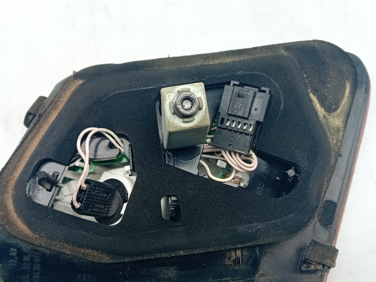 Feu de coffre Droite MERCEDES-BENZ Classe E (W212) Imagem-2