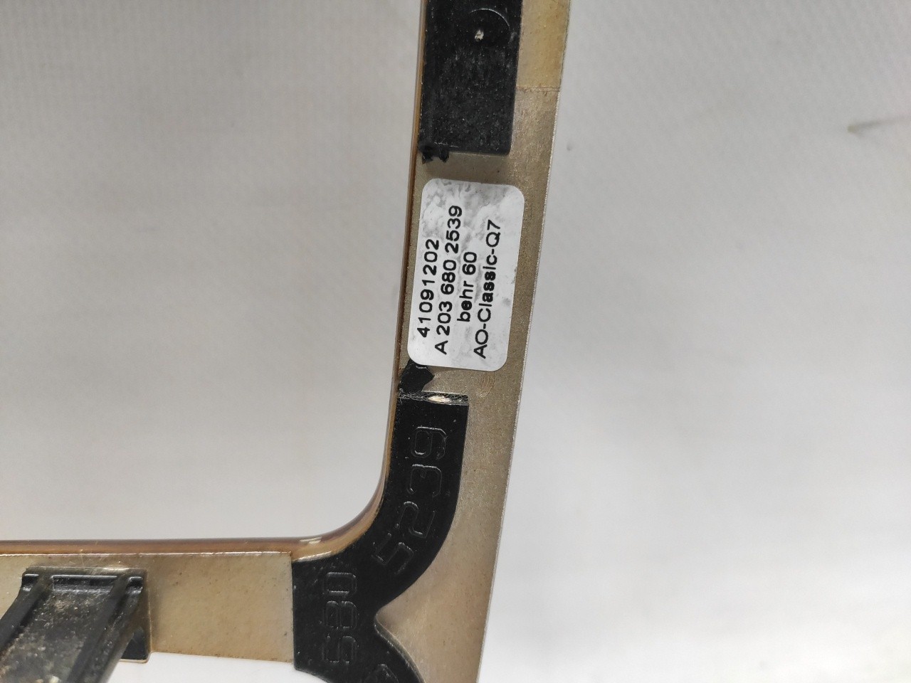 Dashboard trim MERCEDES-BENZ Classe C (W203) Imagem-2
