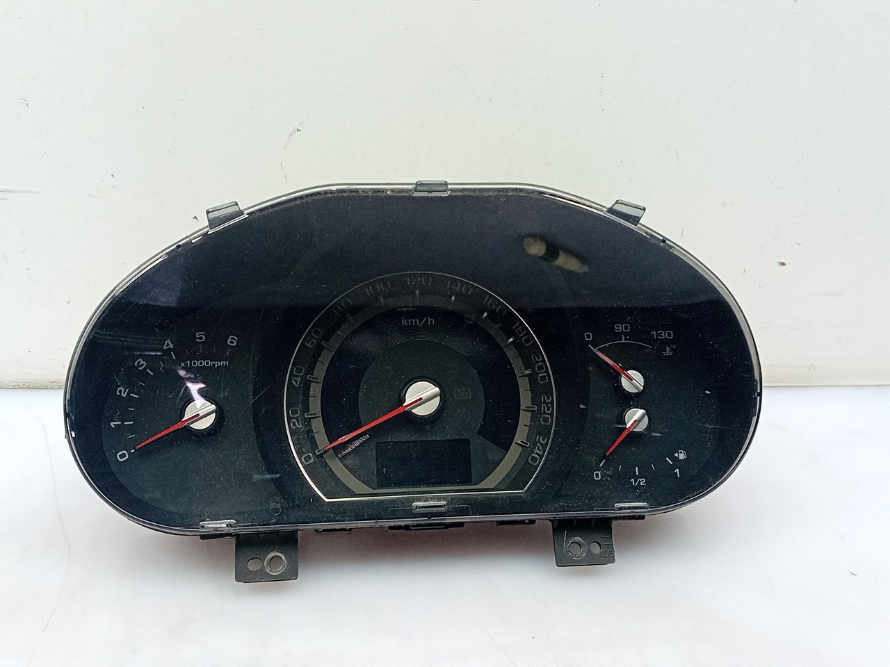 Quadro strumenti / Pannello strumenti KIA Sportage (SL) Imagem-0
