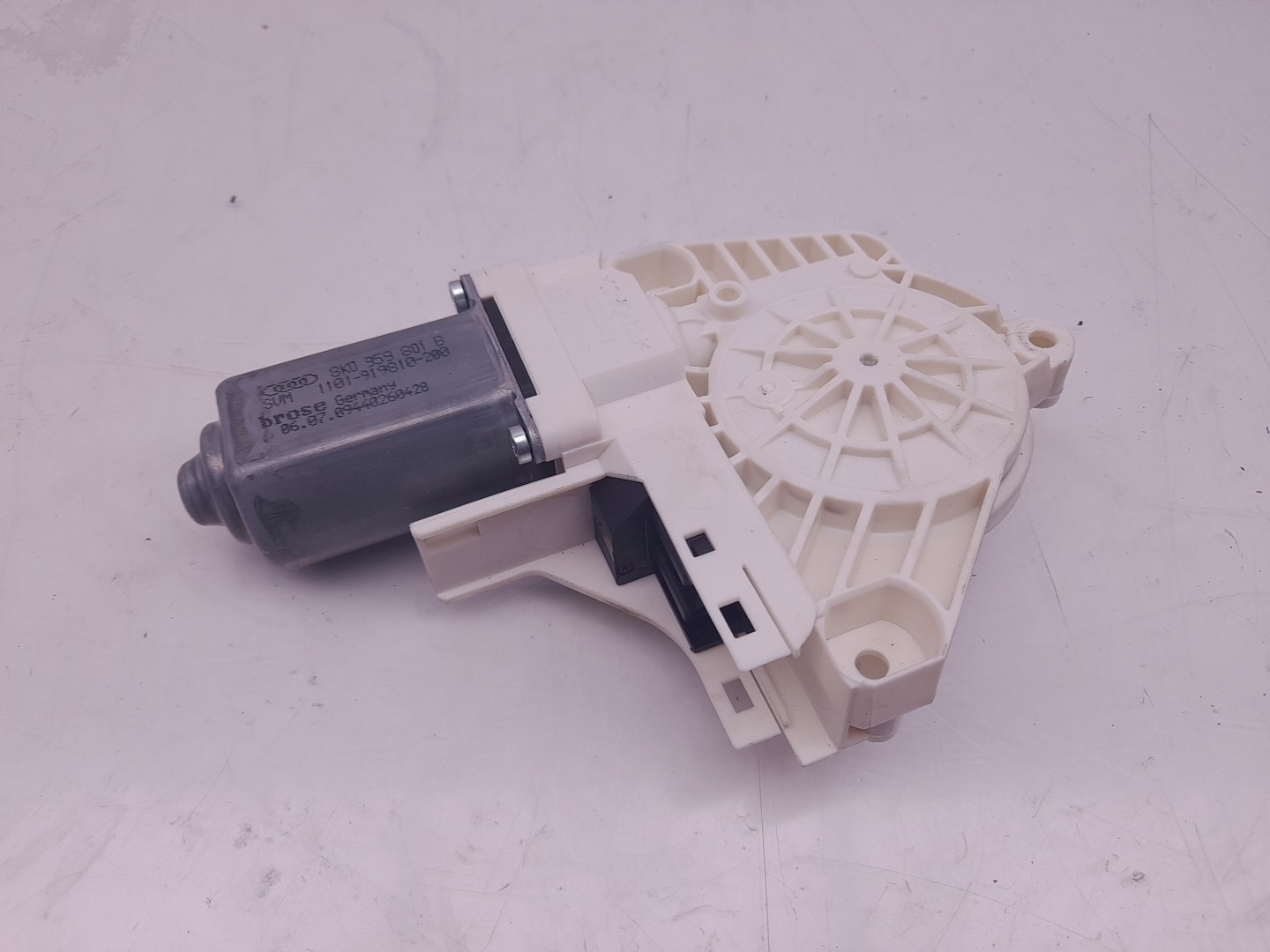Motor Elevalunas Delantero Izquierdo