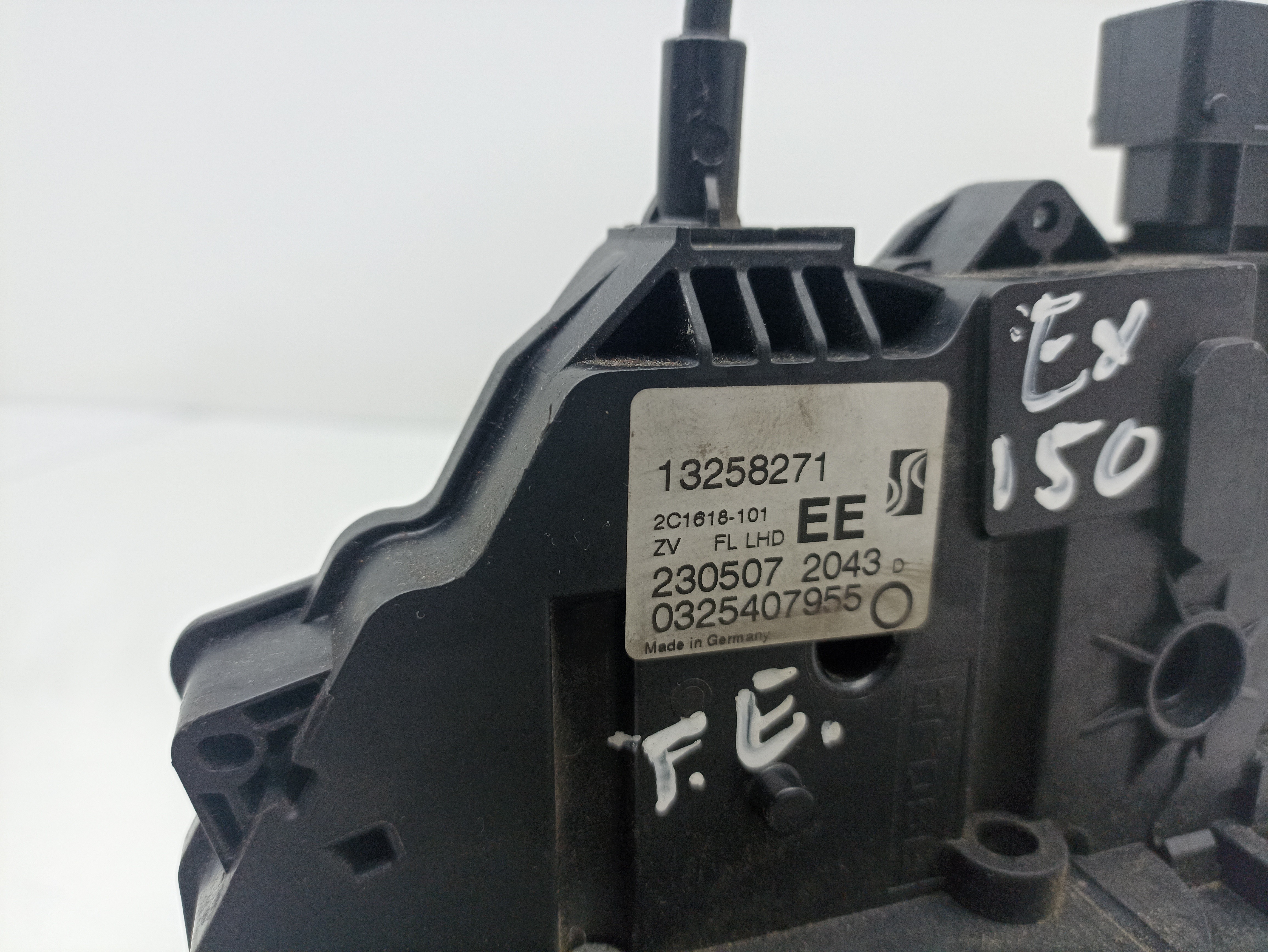 Fechadura / fecho porta frente direito OPEL Corsa D Imagem-2
