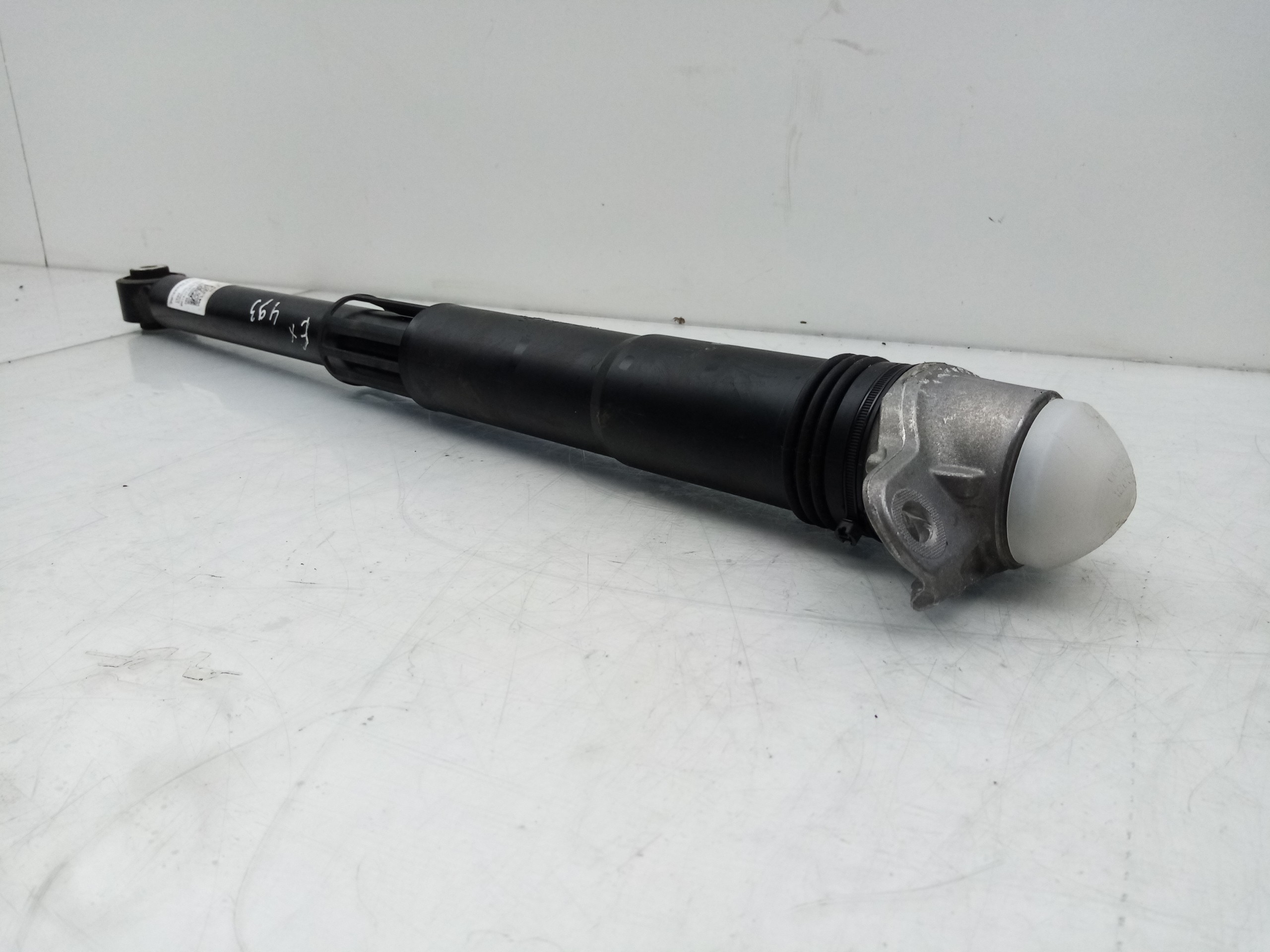 Left Rear Shock Absorber SEAT Leon Sportstourer (KL8) Imagem-1