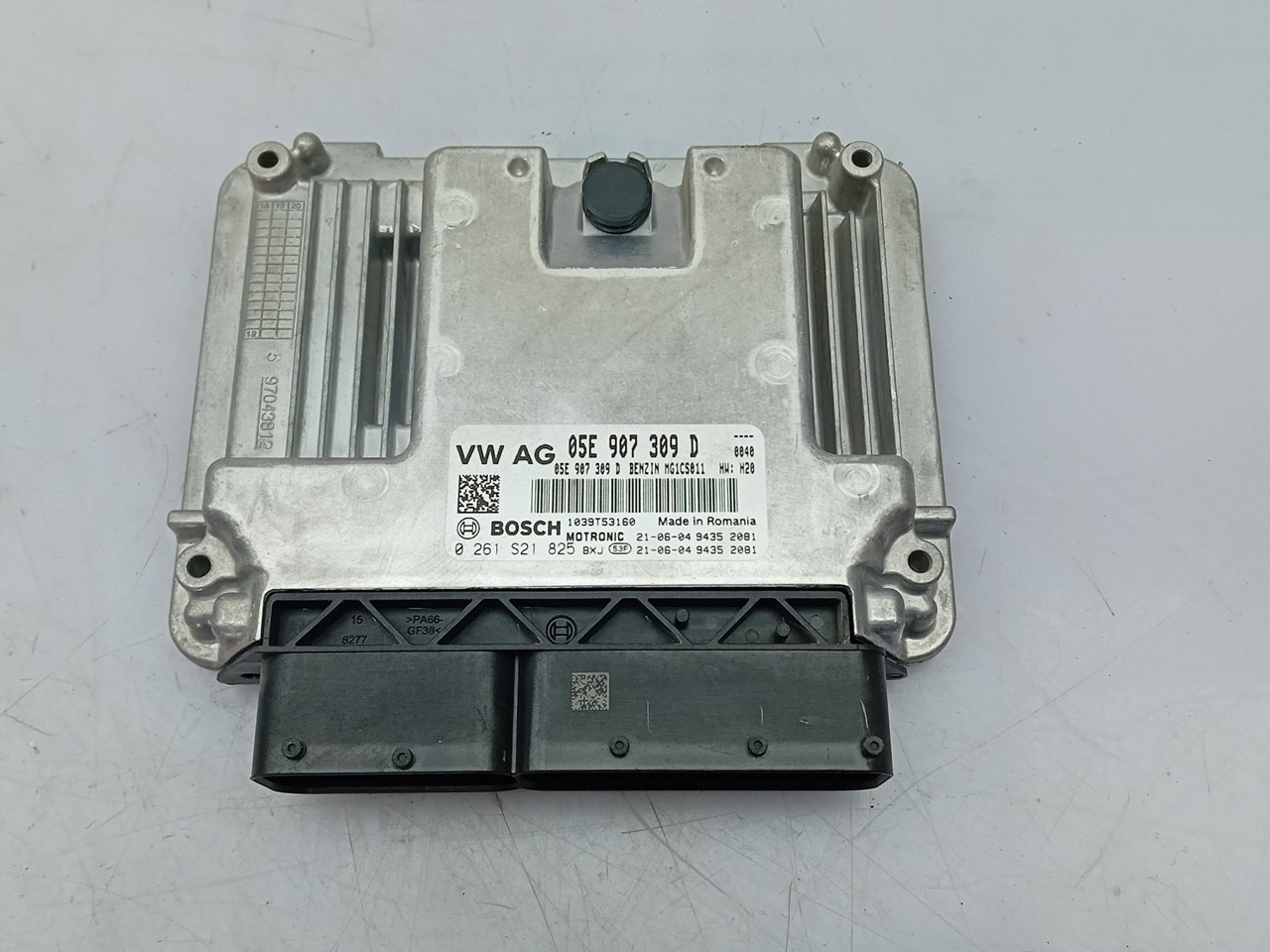 Centralita motor / ECU SEAT Leon Sportstourer (KL8) Imagem-1