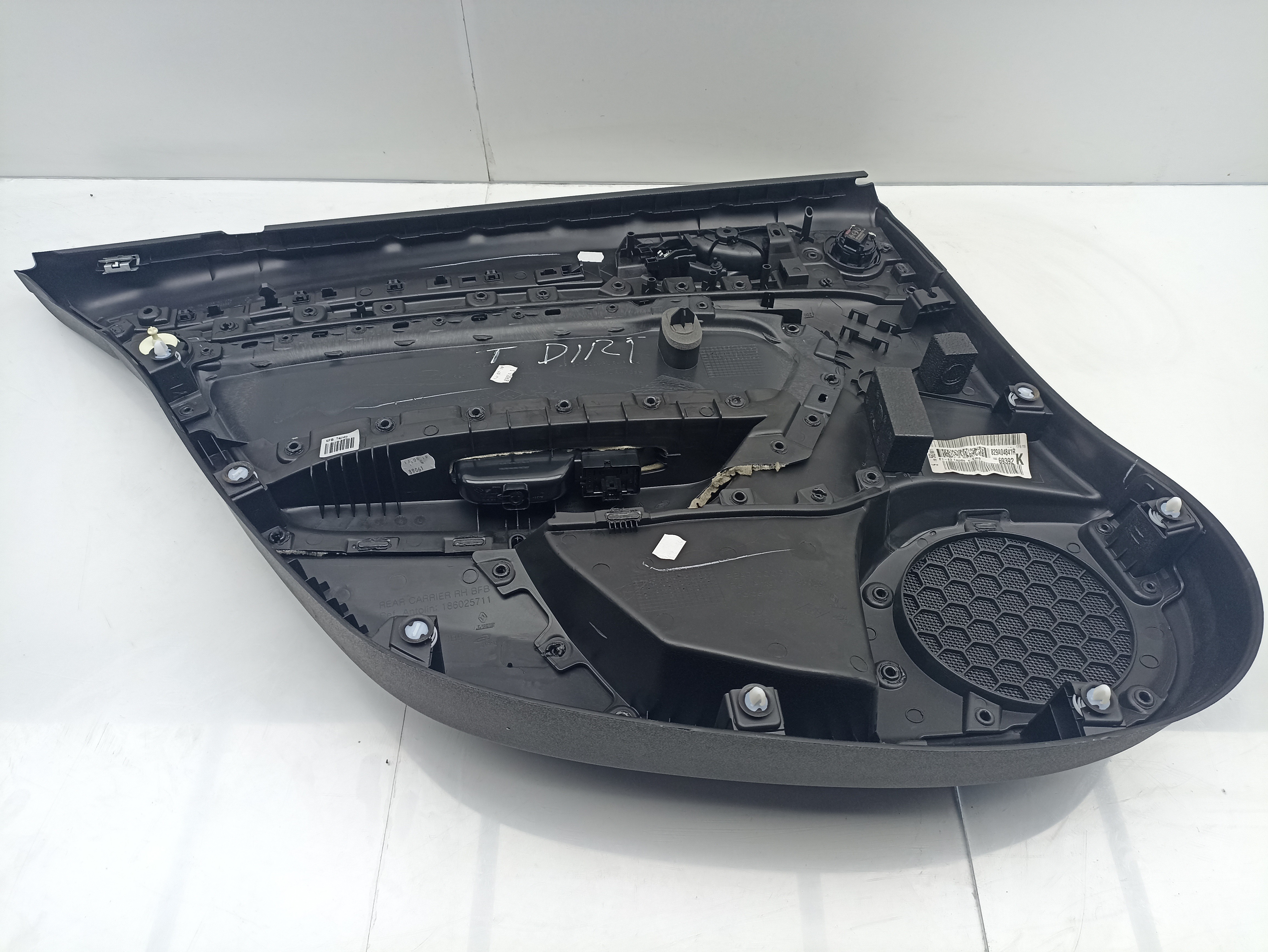 Right rear door panel RENAULT Megane IV Grandtour (K9A/M_) Imagem-1