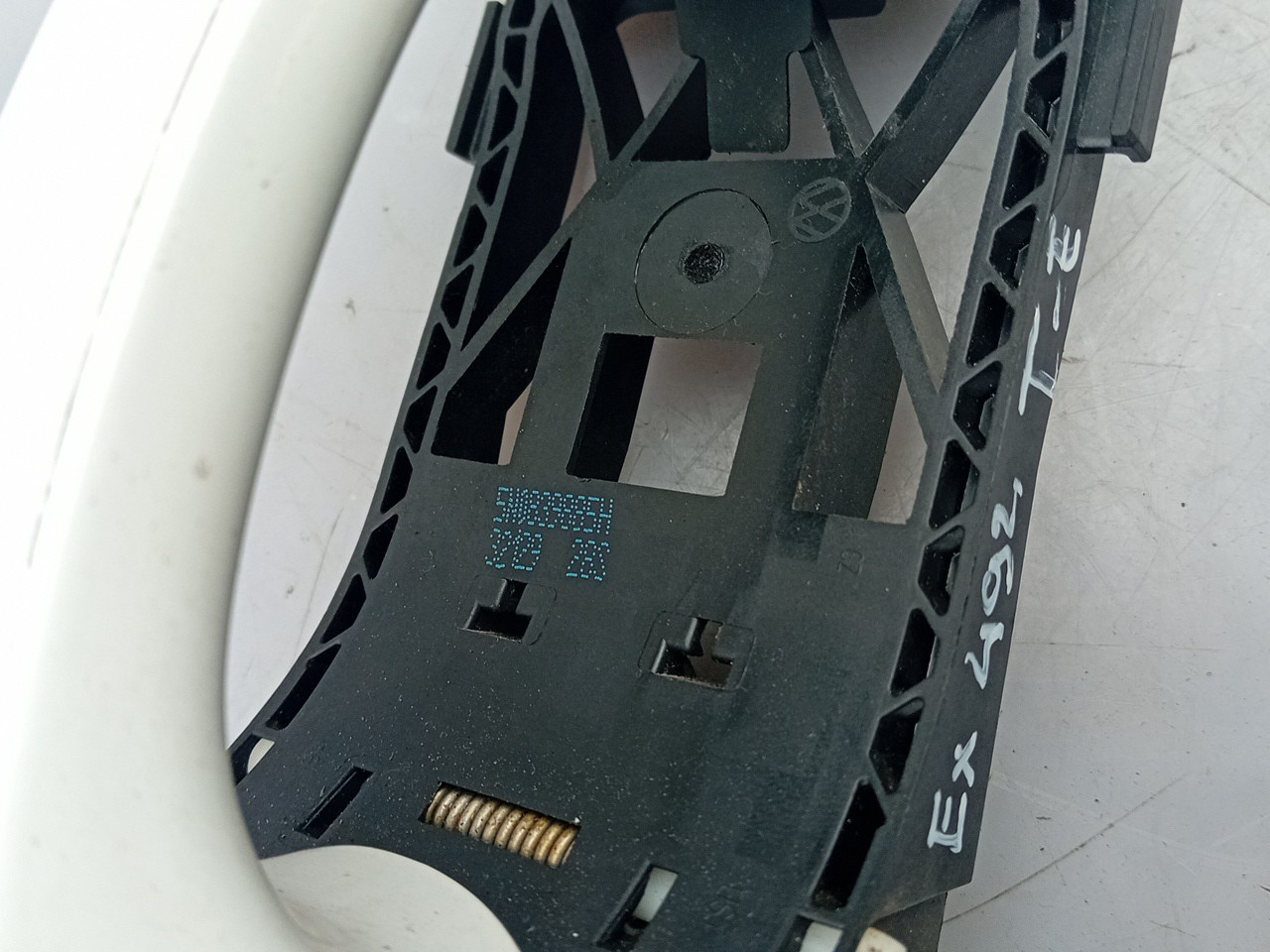 Poignée de porte arrière gauche SEAT Leon (5F1) Imagem-3