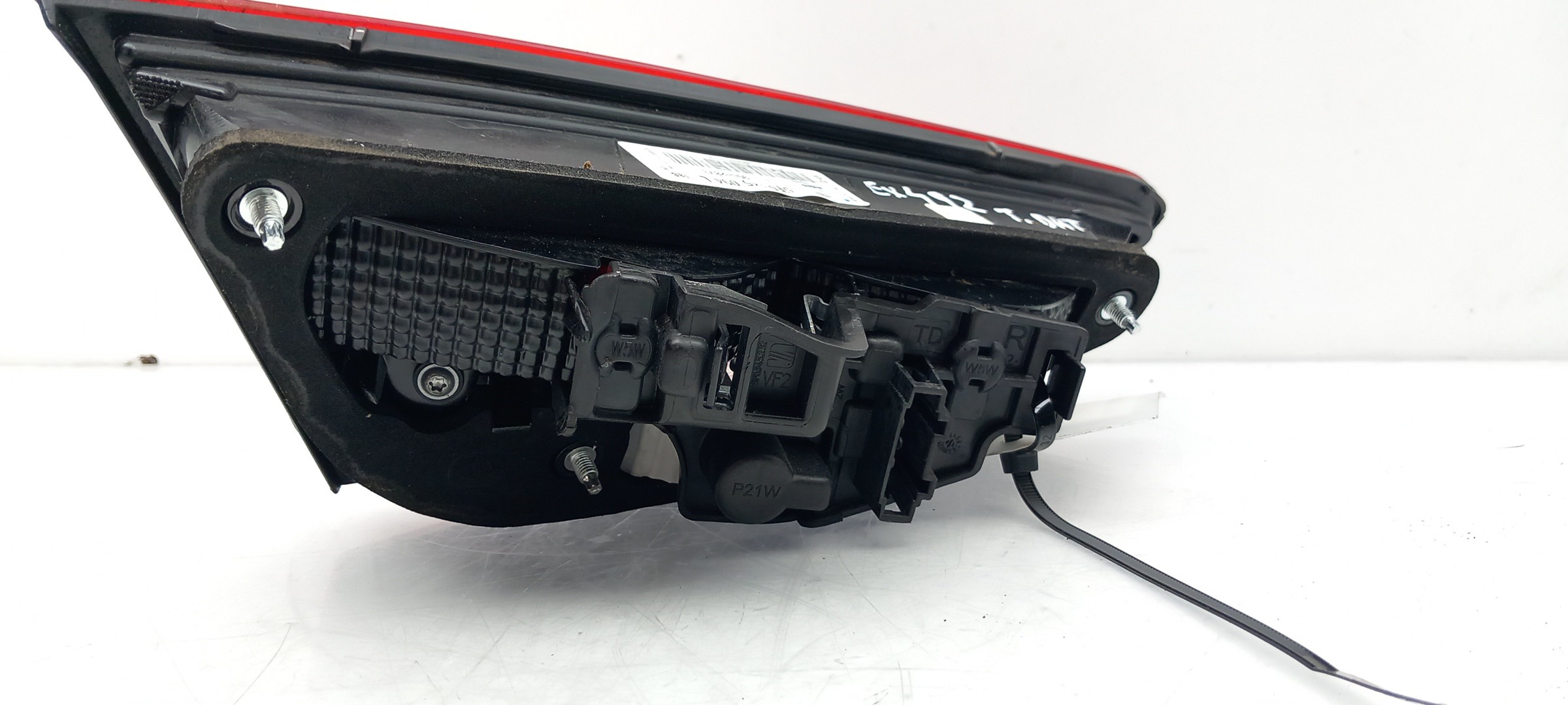 Farolim da mala direito SEAT Leon (5F1) Imagem-1