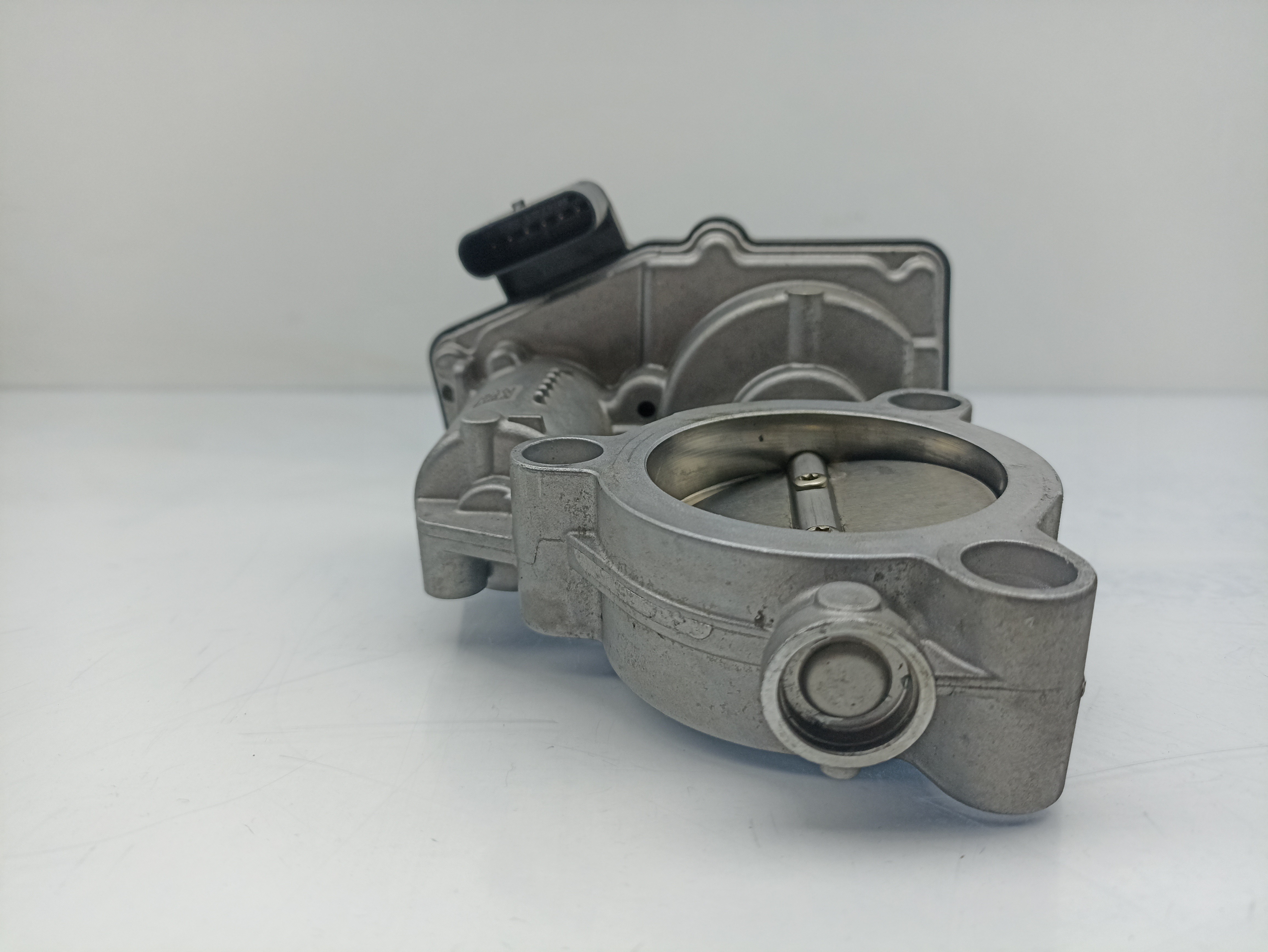Throttle body MINI Mini Countryman (F60) Imagem-1