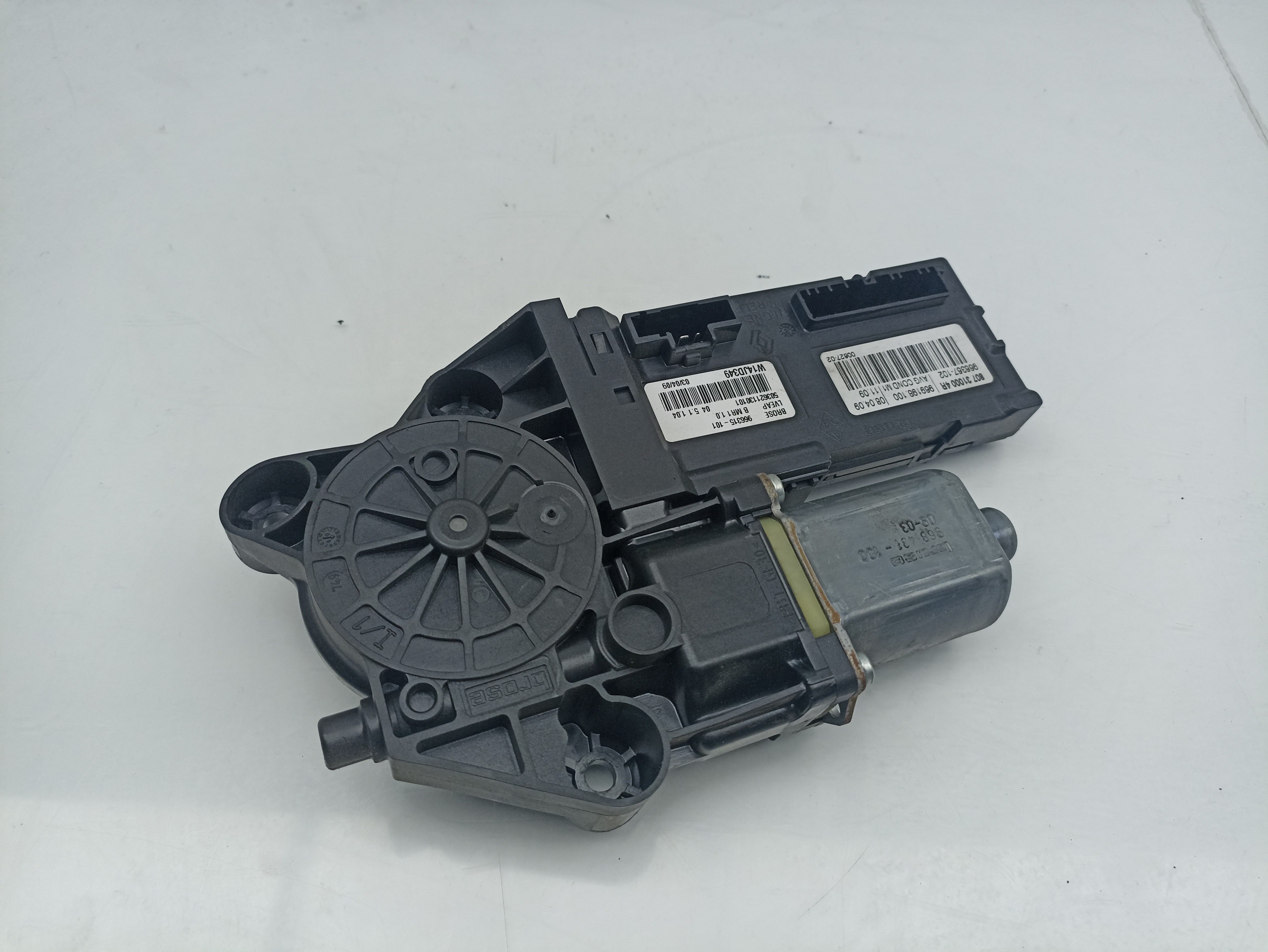 Front Left Window Motor
