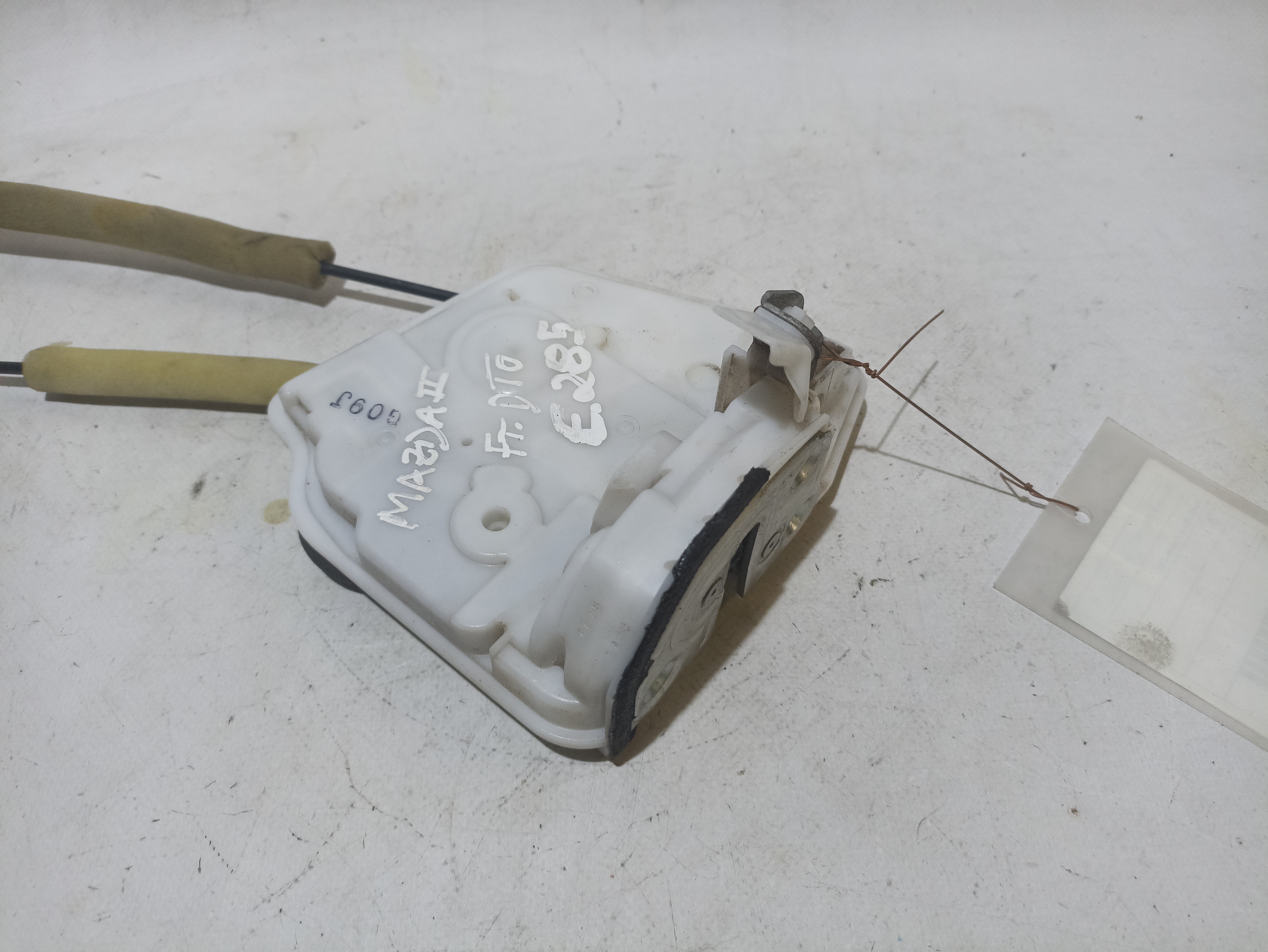 Front Right Door Lock MAZDA 2 (DE) Imagem-1