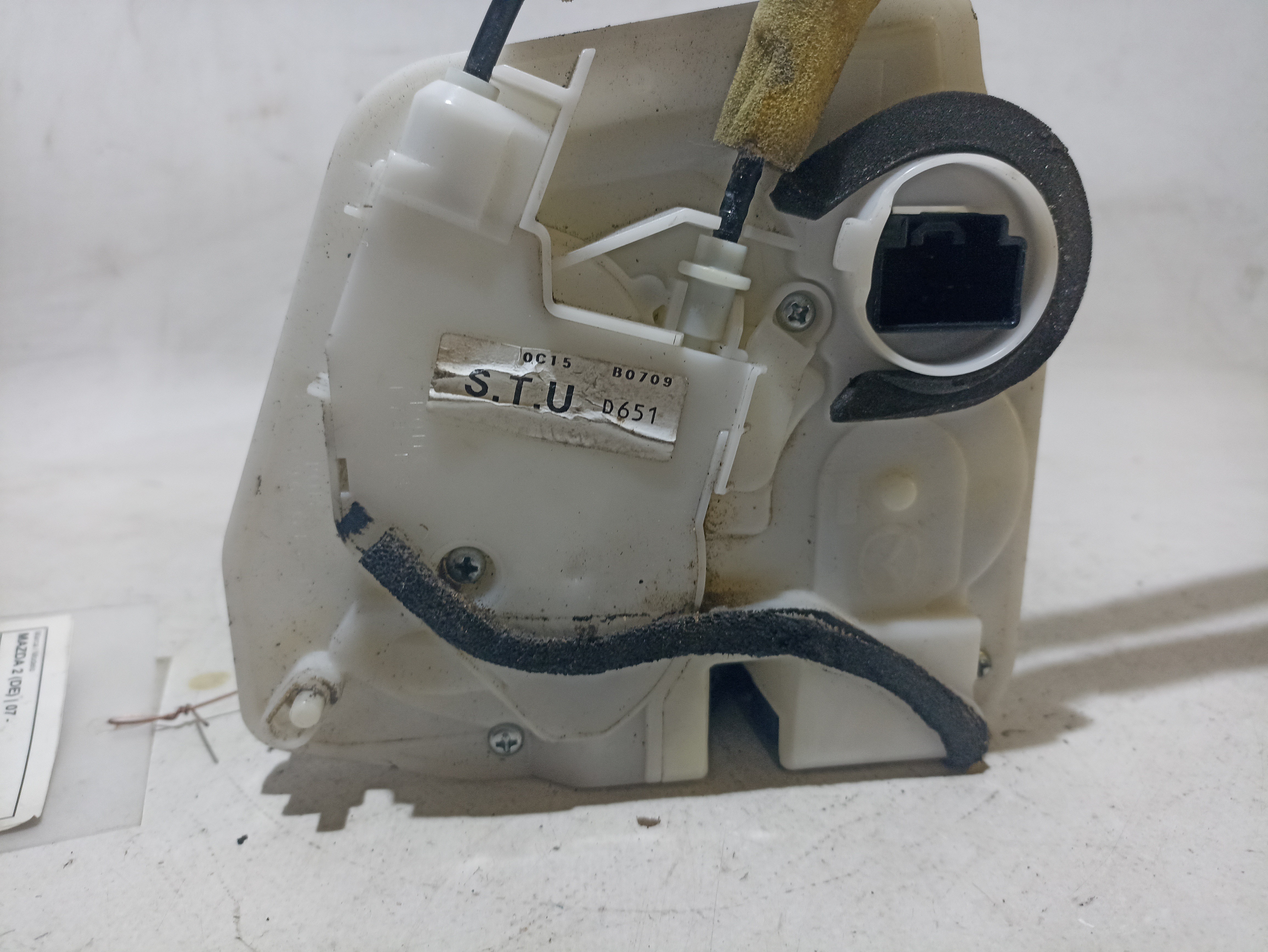 Rear Right Door Lock MAZDA 2 (DE) Imagem-1