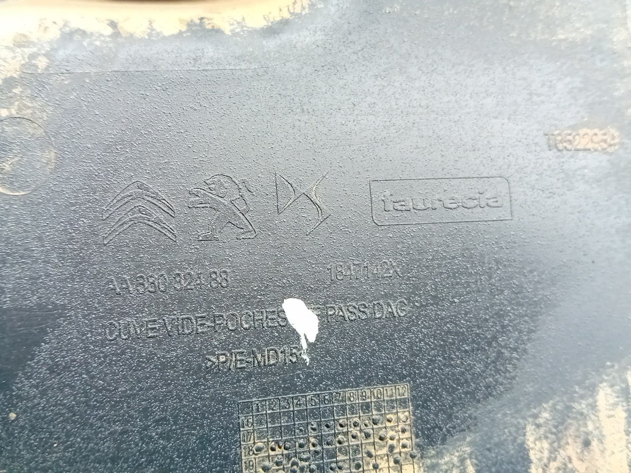 Guantera DS DS7 Crossback (J_) Imagem-2