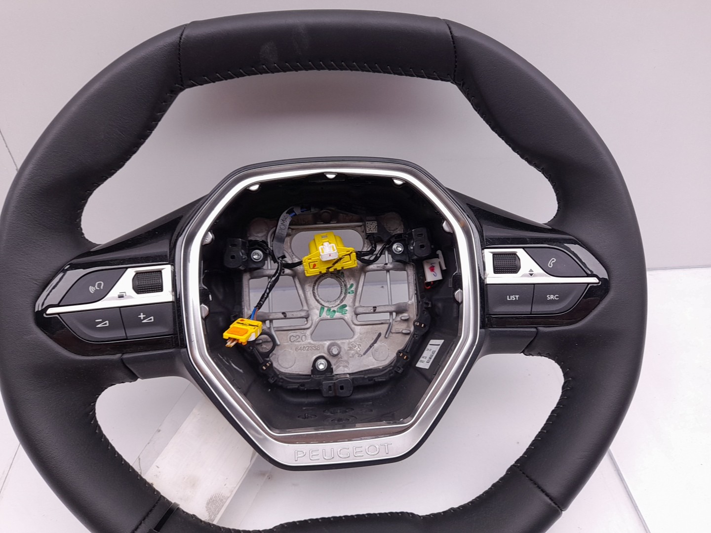 Volante de direção PEUGEOT 208 II Imagem-1