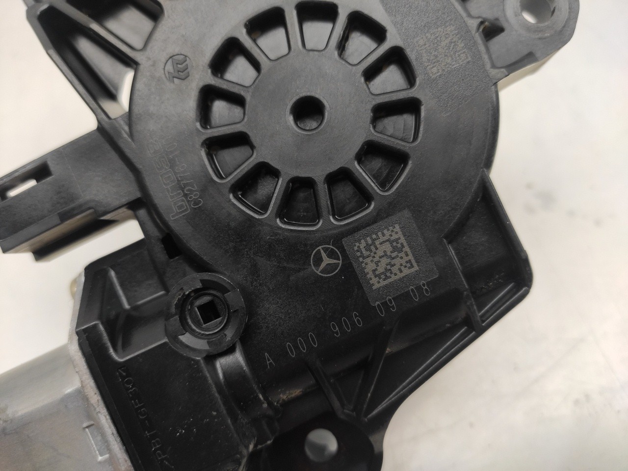 Motor vidro trás direito MERCEDES-BENZ GLB-Class (X247) Imagem-2