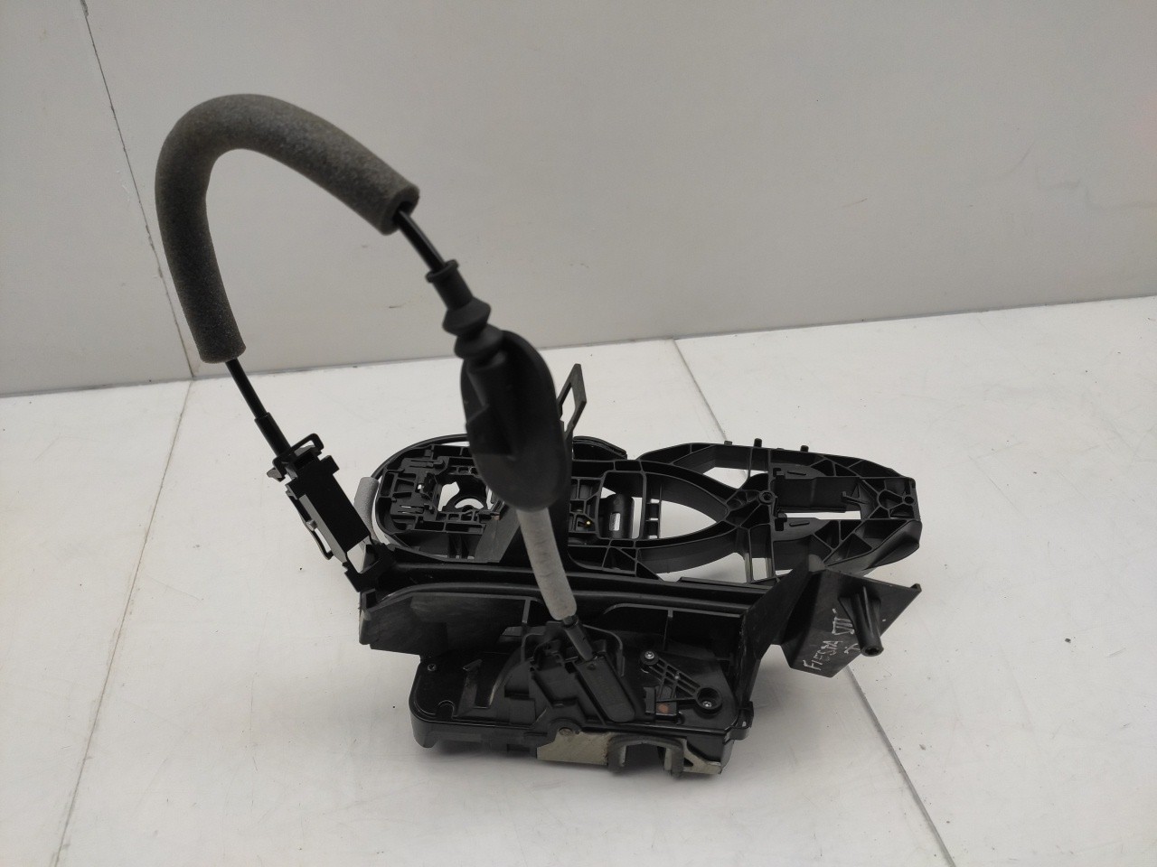 Cerradura / cierre puerta trasera derecha FORD Fiesta VII (HJ, HF) Imagem-1